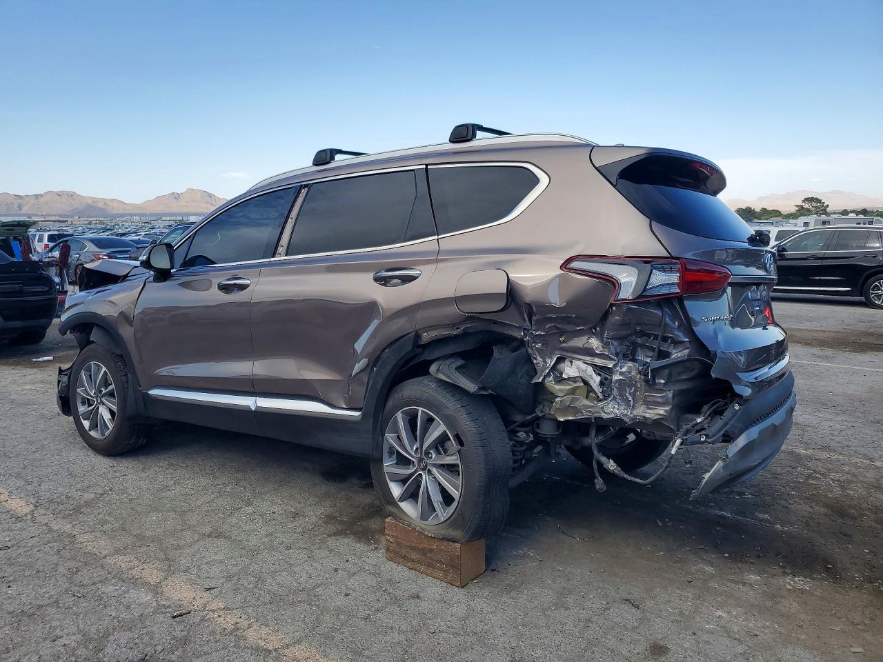 2020 Hyundai Santa Fe Sel Gray vin: 5NMS33AD4LH269335