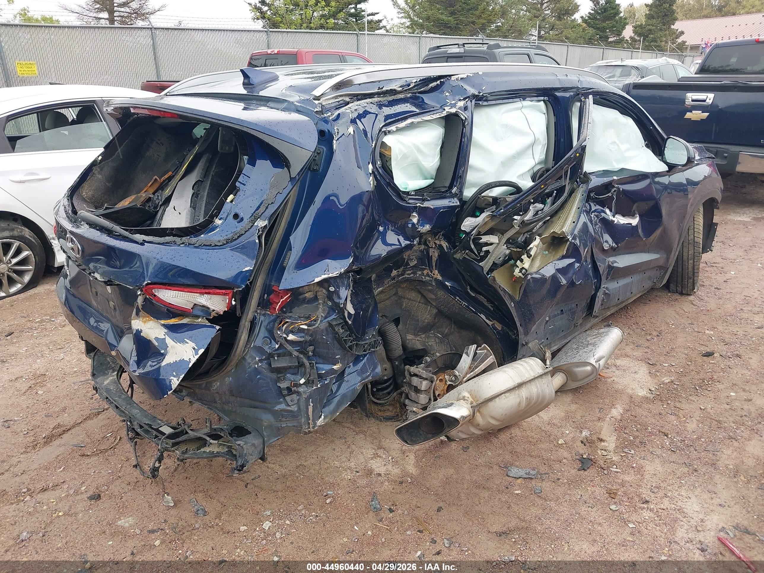 2019 Hyundai Santa Fe Sel Plus Blue vin: 5NMS33AD6KH042520
