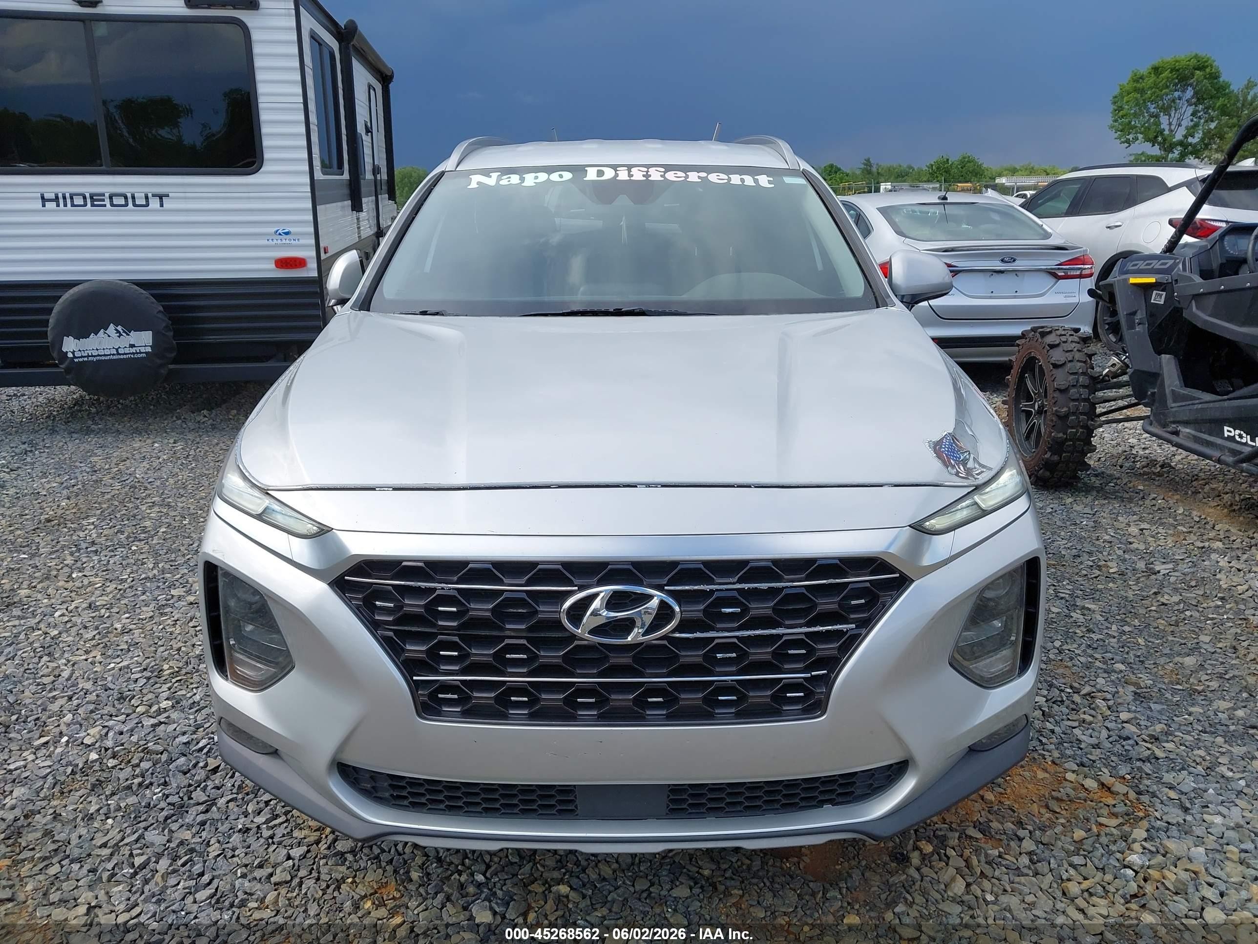 2019 Hyundai Santa Fe Sel Plus Silver vin: 5NMS33AD7KH002155