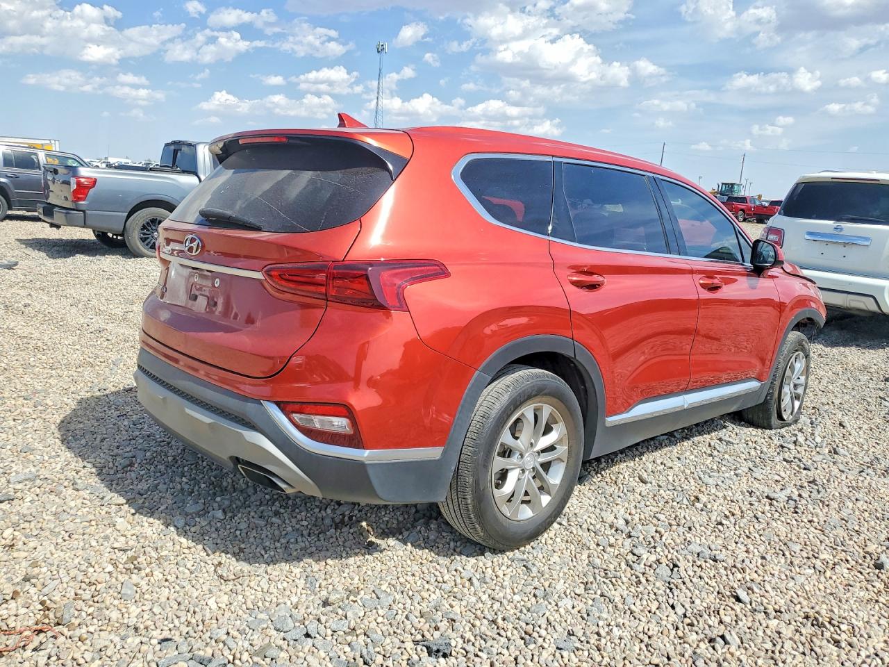 2020 Hyundai Santa Fe Sel Оранжевый vin: 5NMS33AD9LH205002