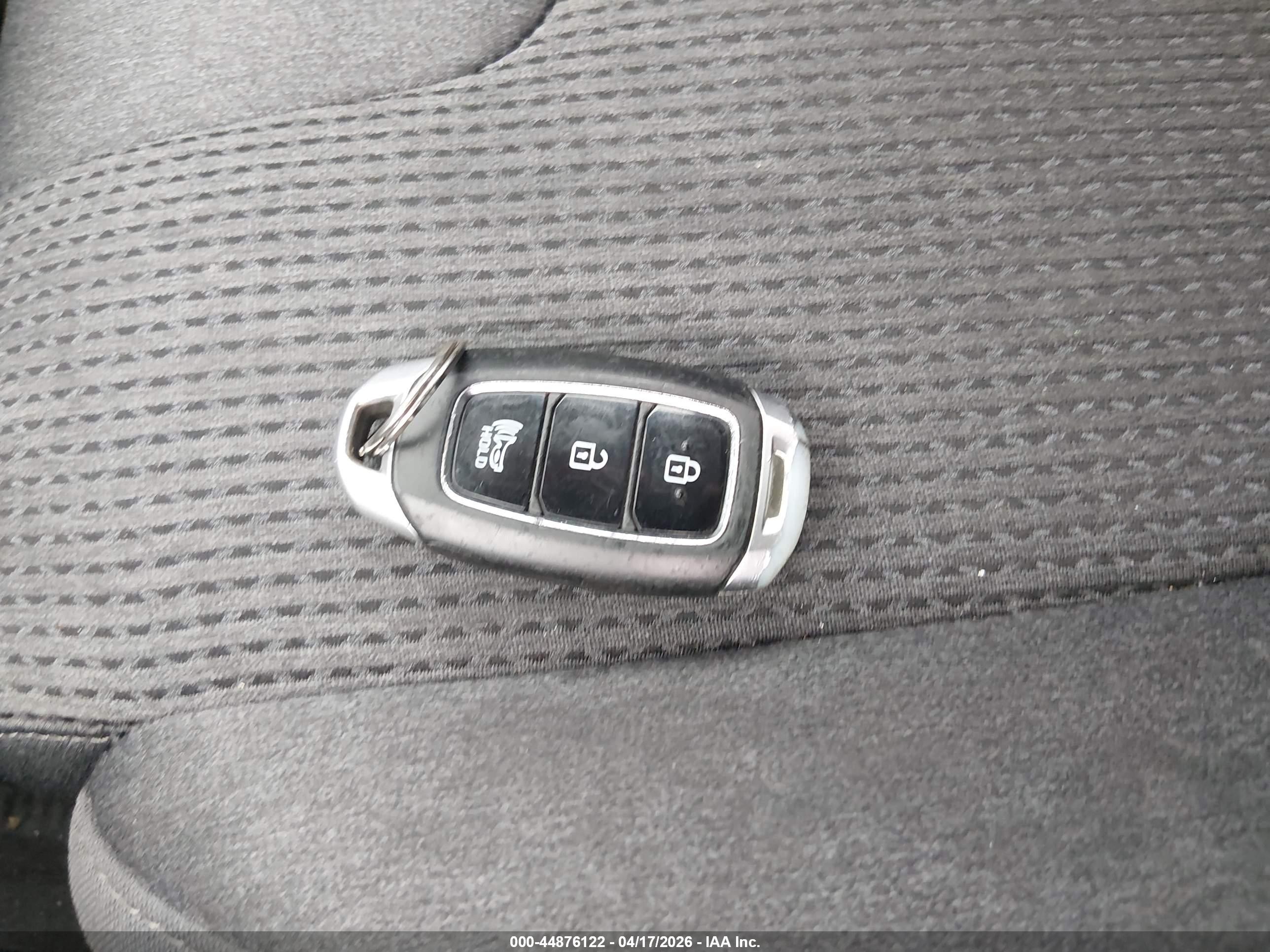 2020 Hyundai Santa Fe Sel Коричневый vin: 5NMS3CAD0LH222626