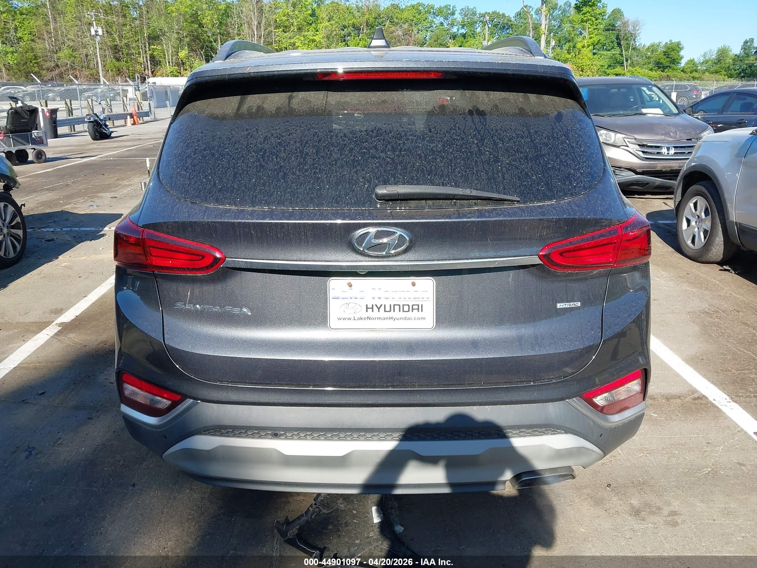 2020 Hyundai Santa Fe Sel Gray vin: 5NMS3CAD6LH196310