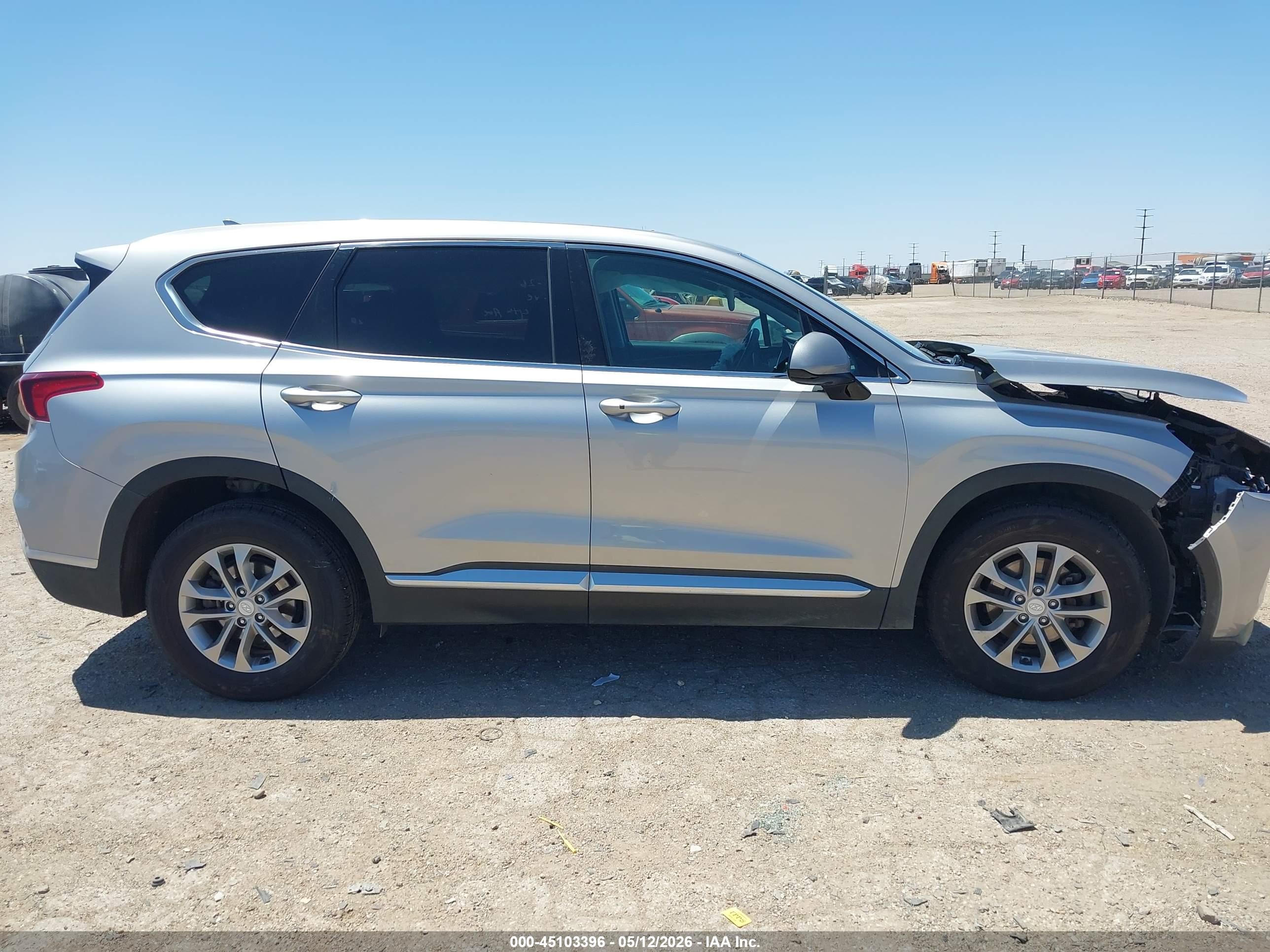 2020 Hyundai Santa Fe Sel Silver vin: 5NMS3CAD6LH214322