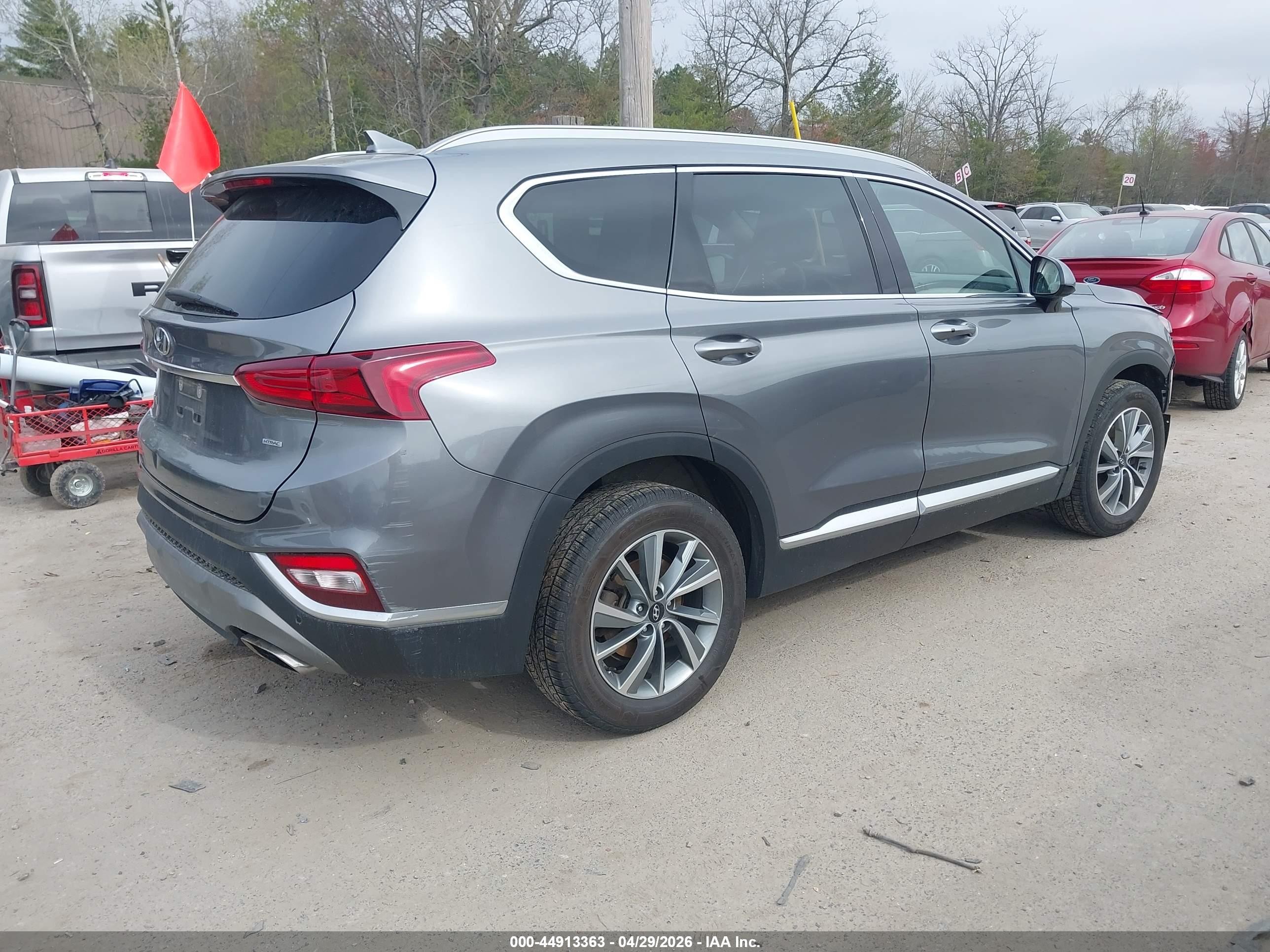 2019 Hyundai Santa Fe Sel Plus Gray vin: 5NMS3CAD9KH052412