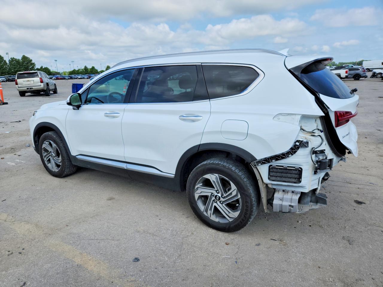 2022 Hyundai Santa Fe Sel White vin: 5NMS3DAJXNH382317