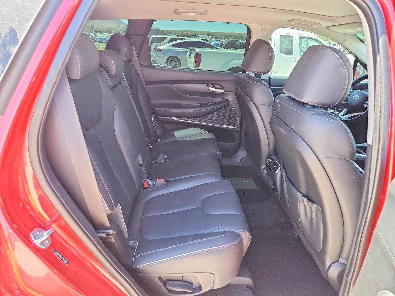 2022 Hyundai Santa Fe Limited Red vin: 5NMS4DAL0NH385287