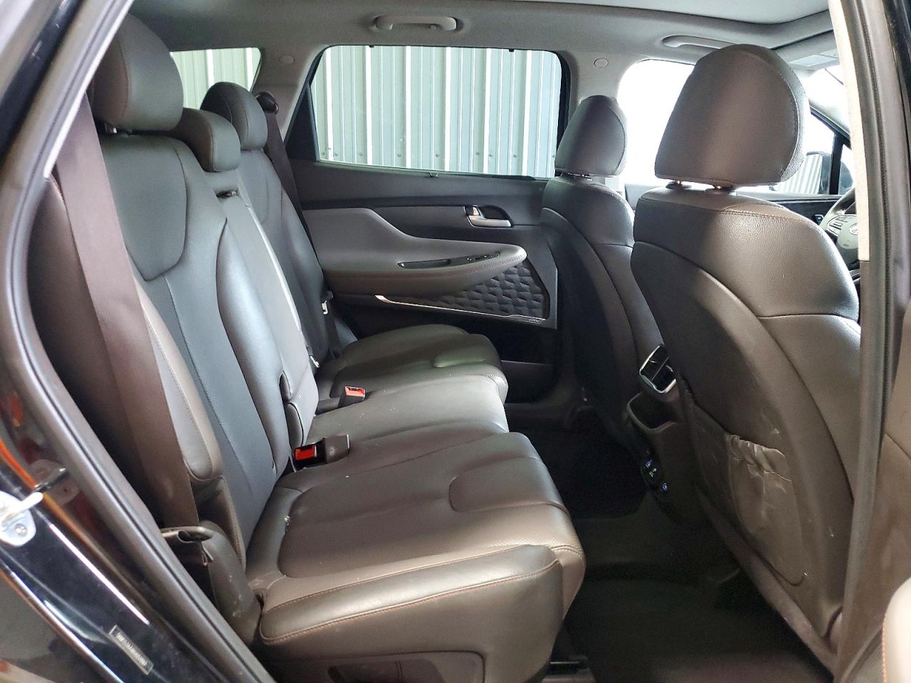 2019 Hyundai Santa Fe Ultimate 2.0t Черный vin: 5NMS53AAXKH051897