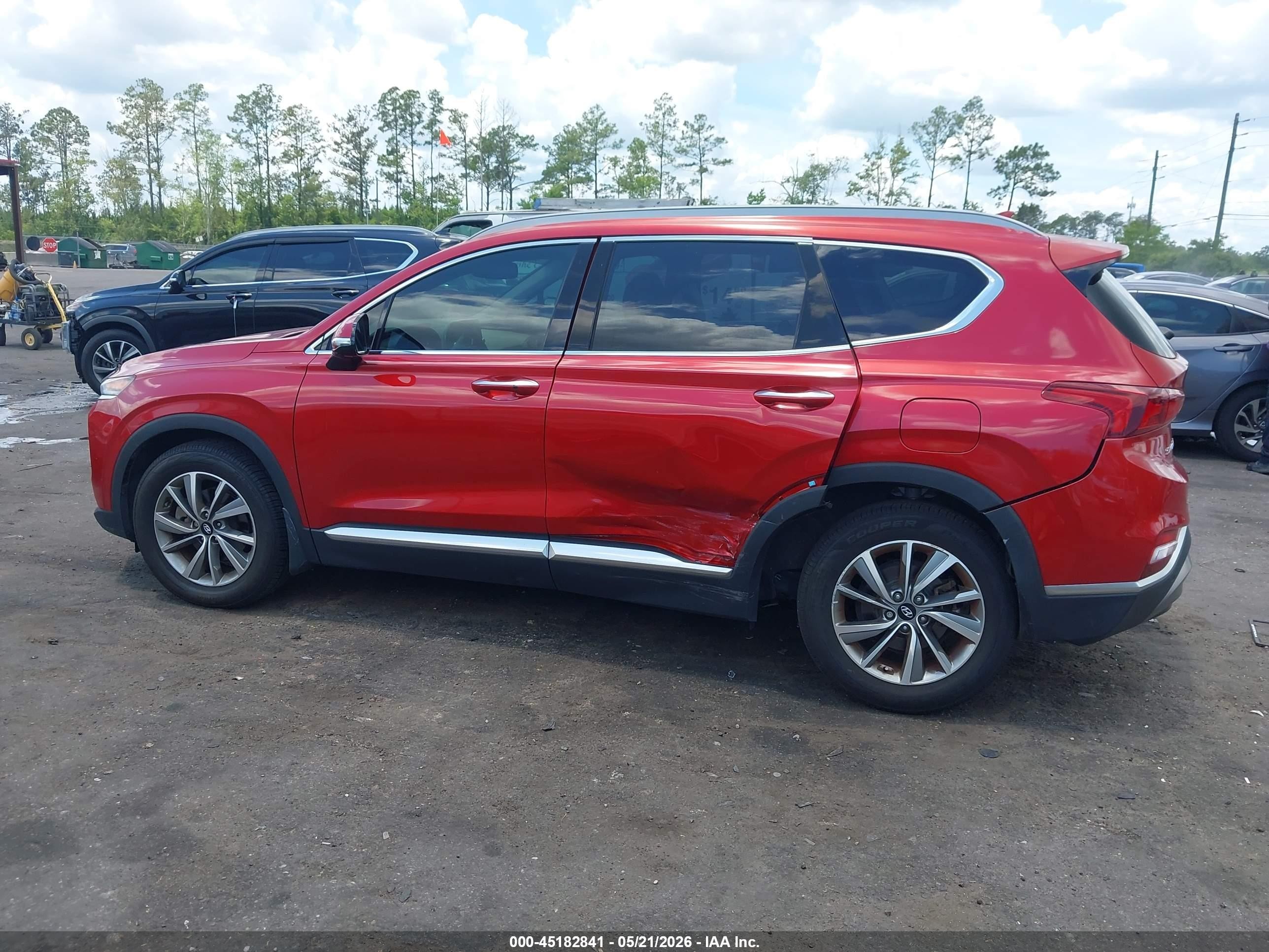 2019 Hyundai Santa Fe Ultimate Red vin: 5NMS53AD0KH127475