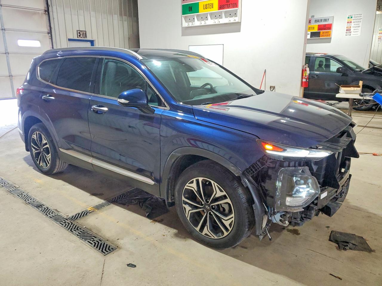 2019 Hyundai Santa Fe Ultimate 2.0t Синий vin: 5NMS5CAA2KH130271