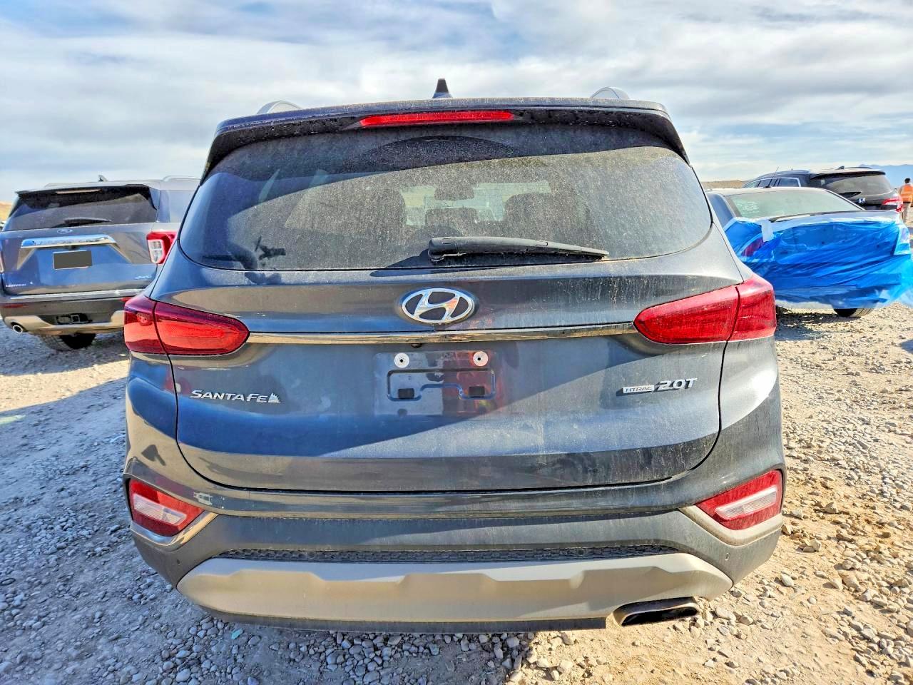 2020 Hyundai Santa Fe Limited 2.0t Gray vin: 5NMS5CAA9LH209521