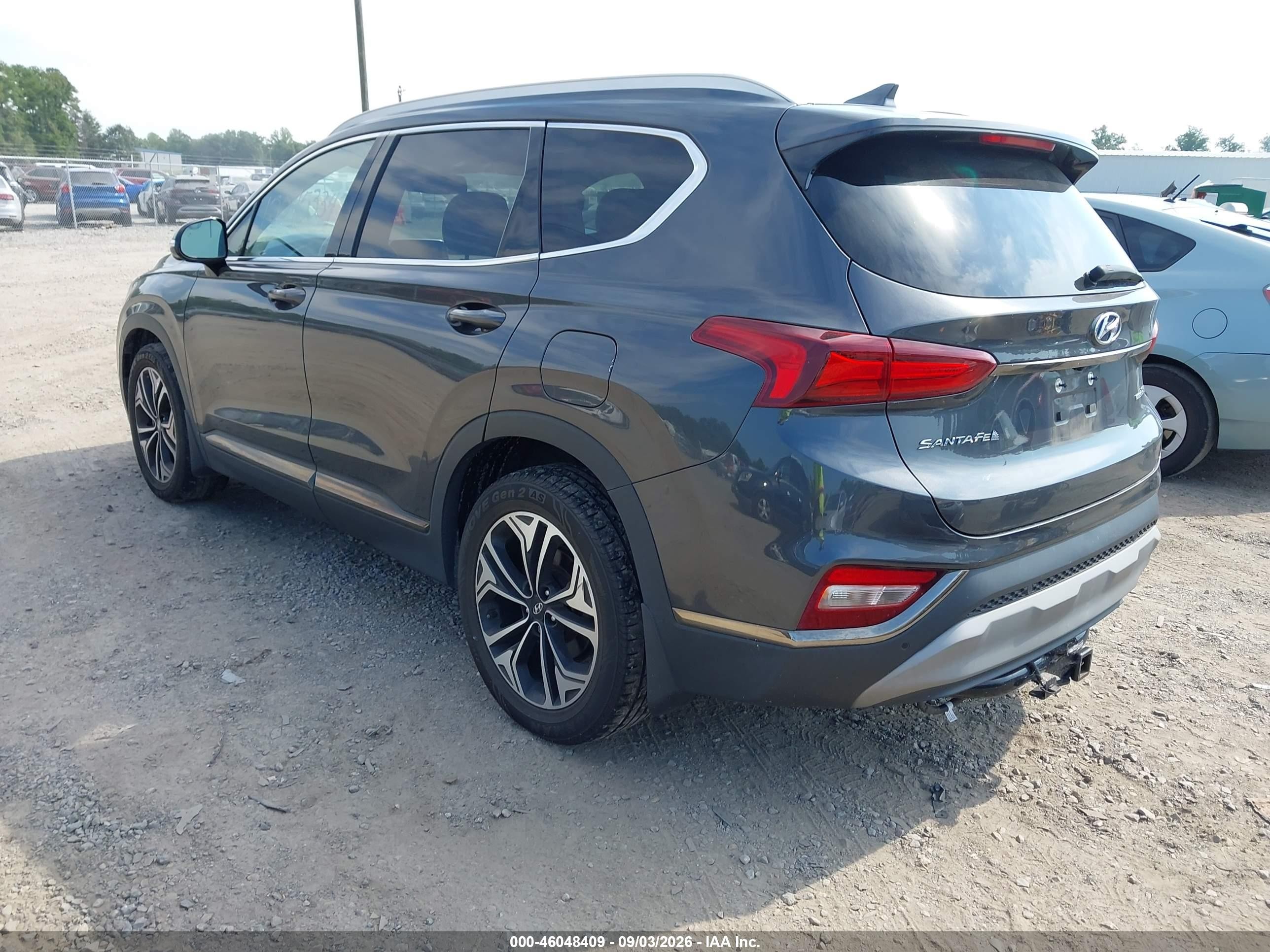 2020 Hyundai Santa Fe Limited 2.0t Gray vin: 5NMS5CAAXLH288231