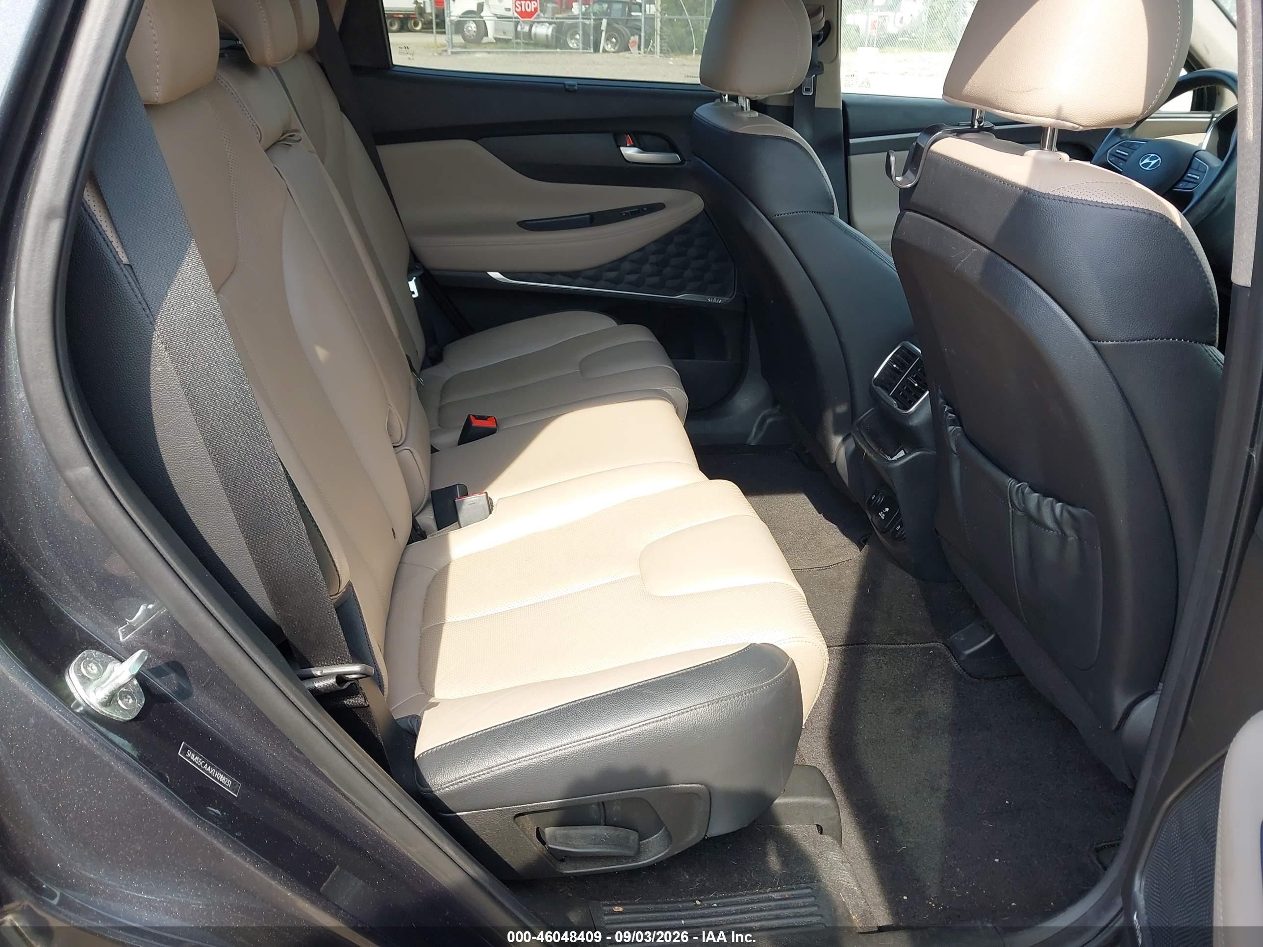 2020 Hyundai Santa Fe Limited 2.0t Gray vin: 5NMS5CAAXLH288231
