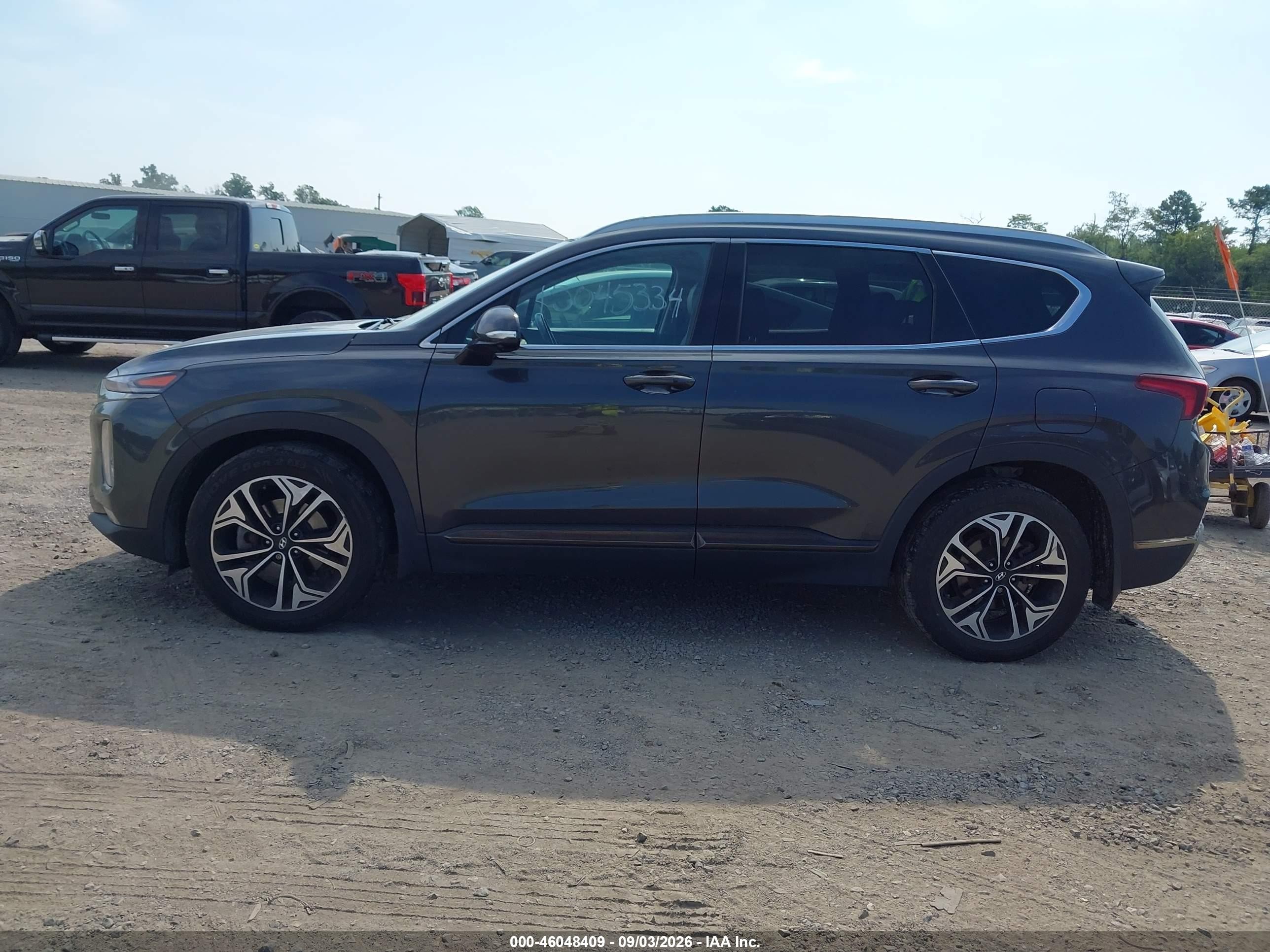 2020 Hyundai Santa Fe Limited 2.0t Gray vin: 5NMS5CAAXLH288231