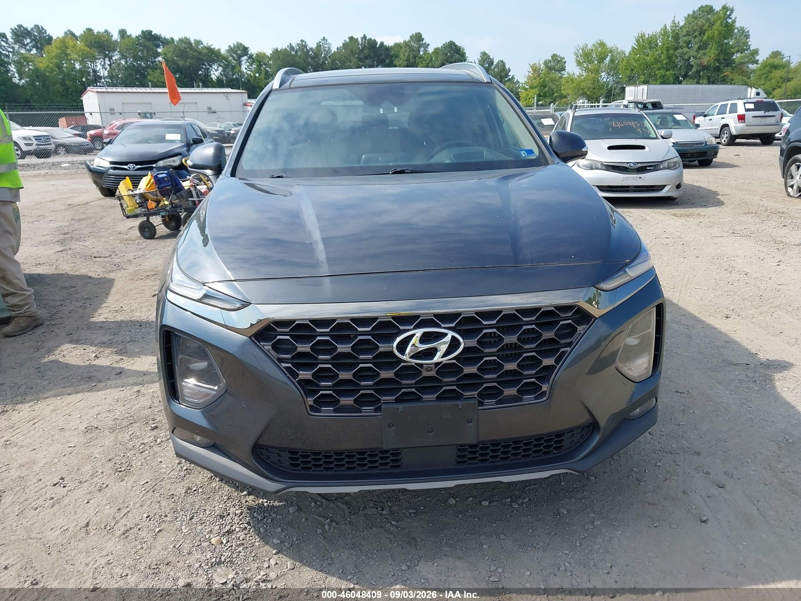 2020 Hyundai Santa Fe Limited 2.0t Gray vin: 5NMS5CAAXLH288231