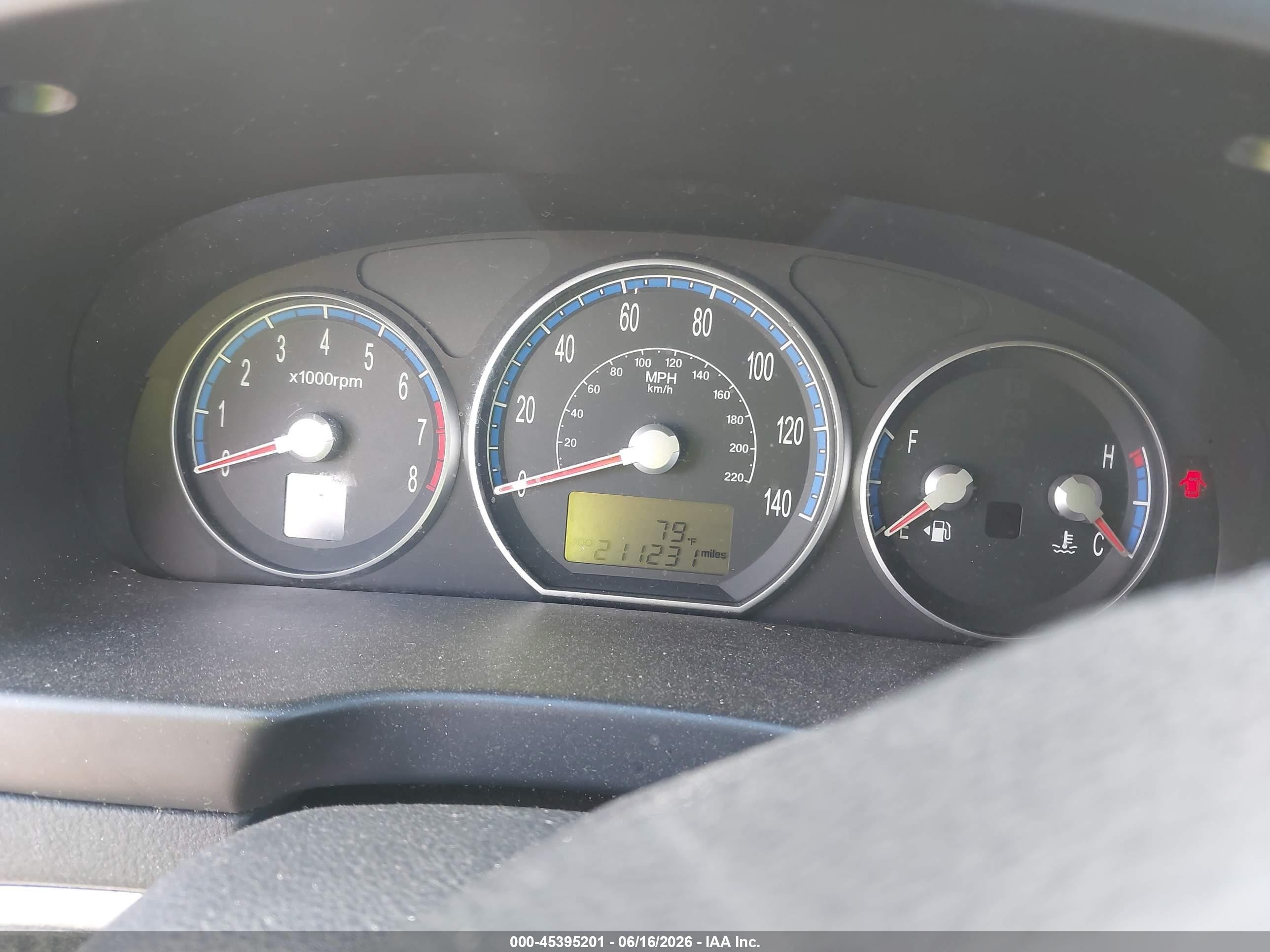 2008 Hyundai Santa Fe Gls Silver vin: 5NMSG13D08H191715