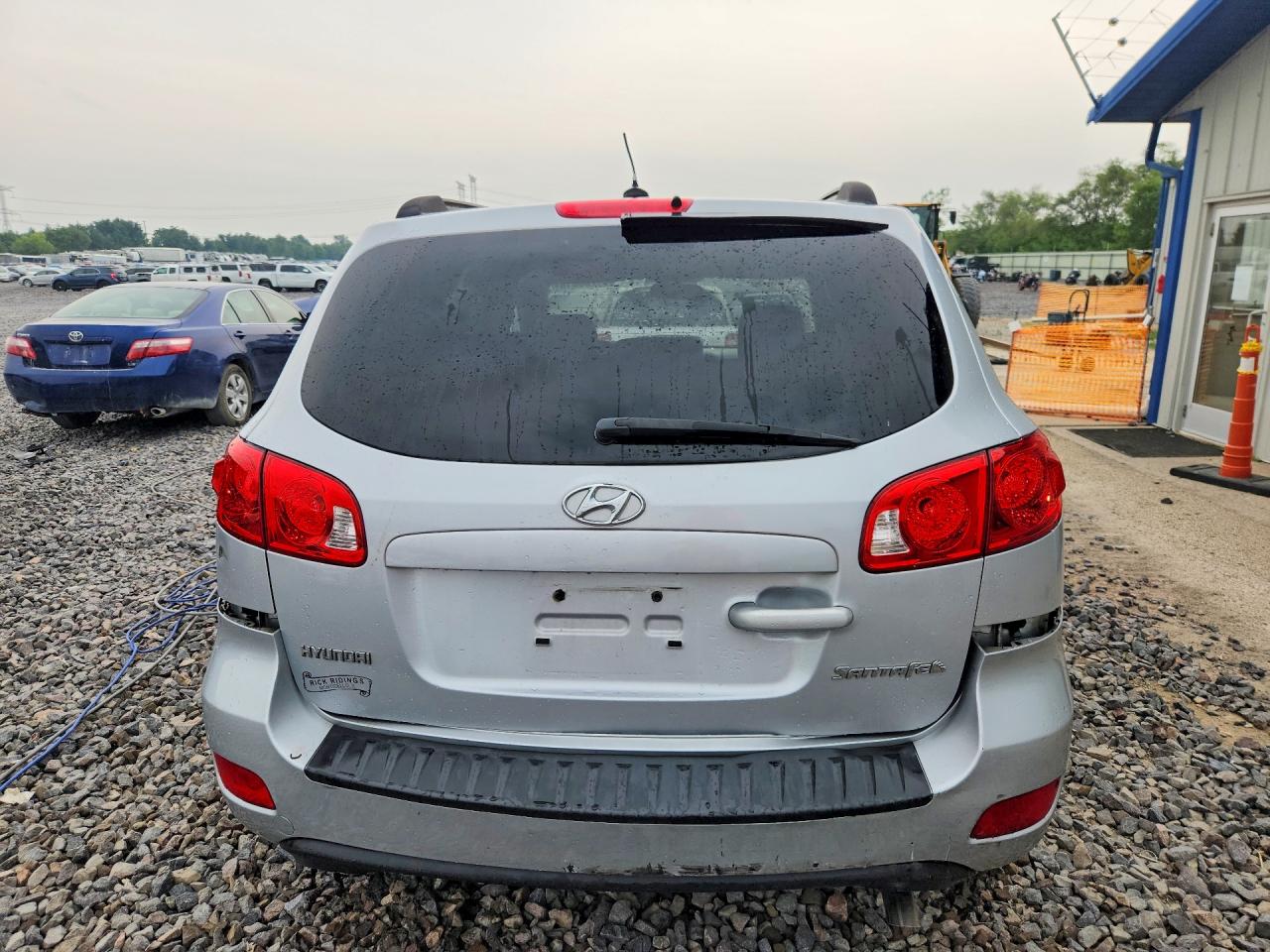 2009 Hyundai Santa Fe Gls Silver vin: 5NMSG13D09H300515