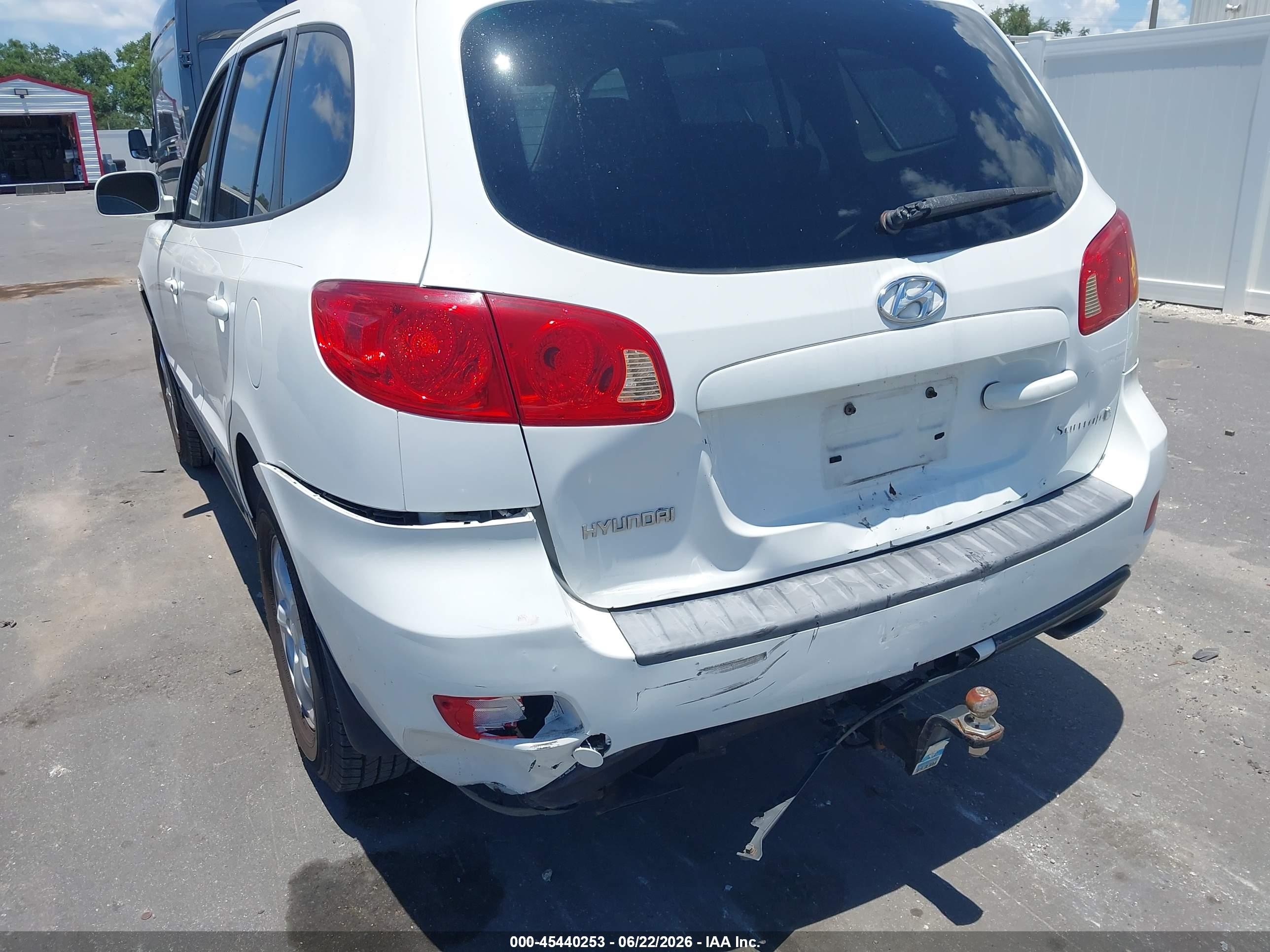 2007 Hyundai Santa Fe Gls White vin: 5NMSG13D27H080713