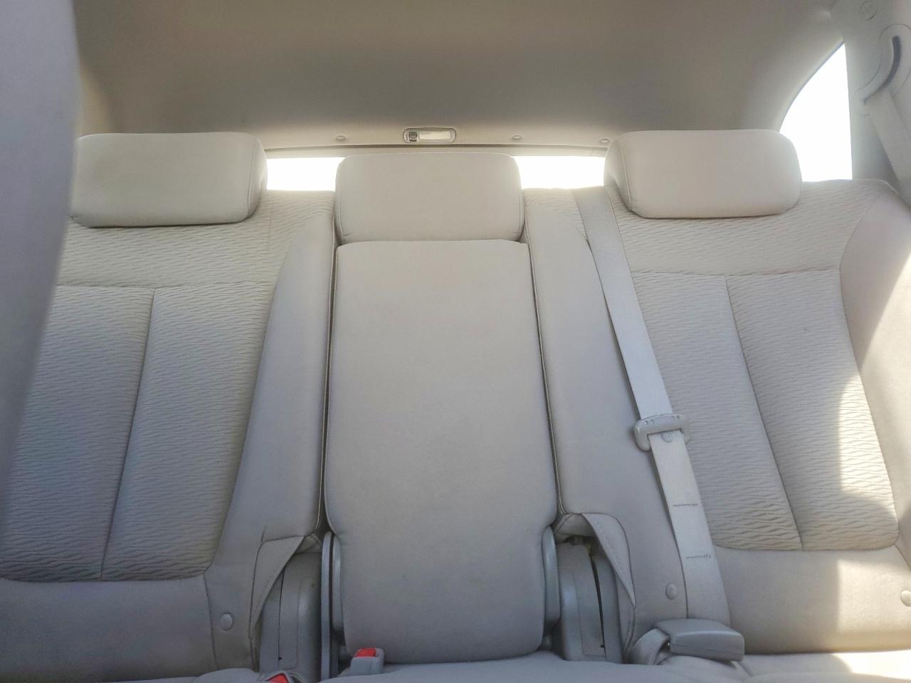 2009 Hyundai Santa Fe Gls Белый vin: 5NMSG13D39H300315