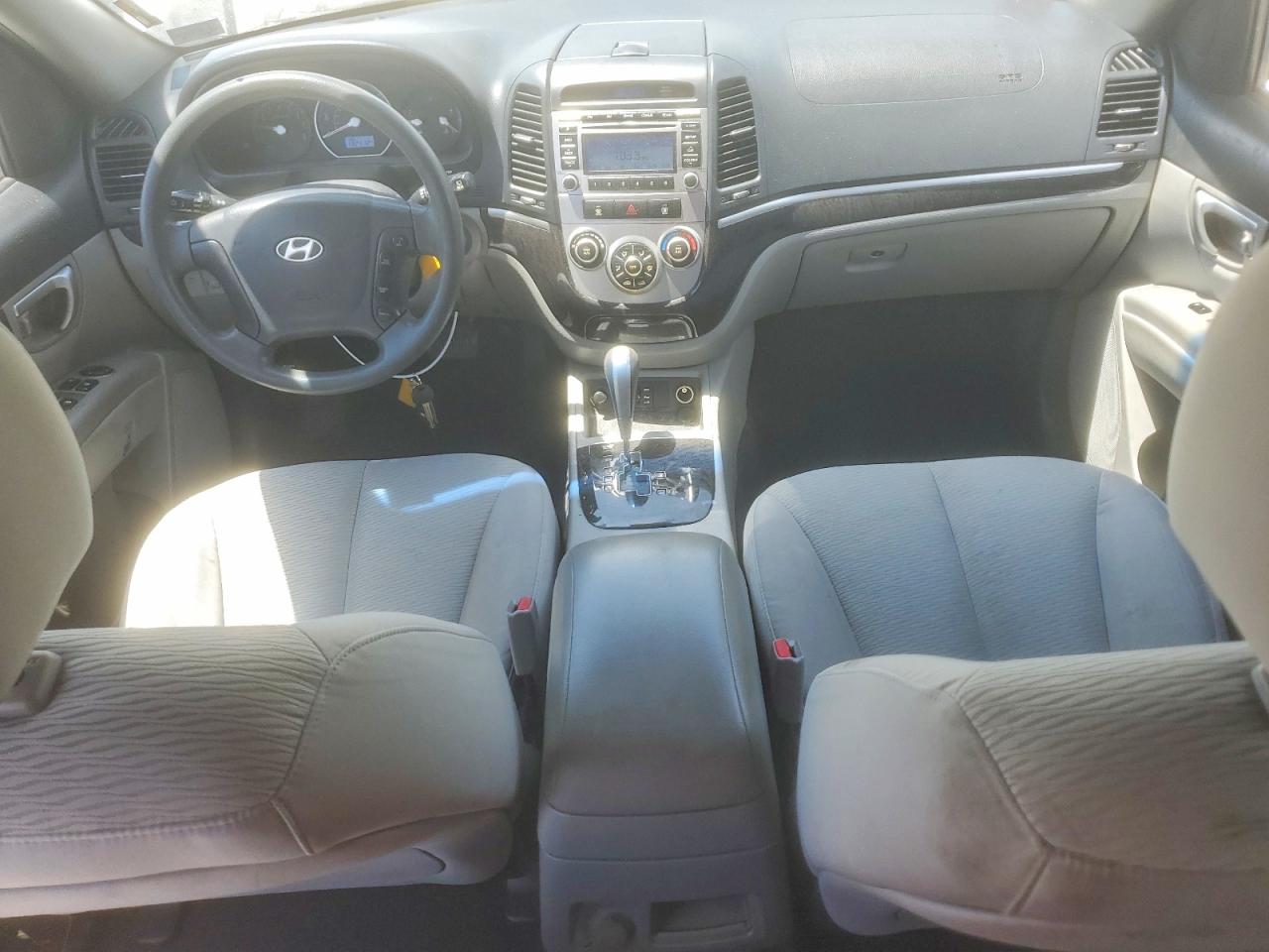 2009 Hyundai Santa Fe Gls Белый vin: 5NMSG13D39H300315