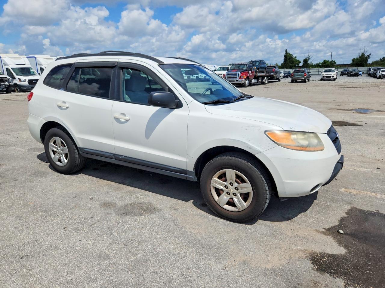 2009 Hyundai Santa Fe Gls White vin: 5NMSG13D39H318233