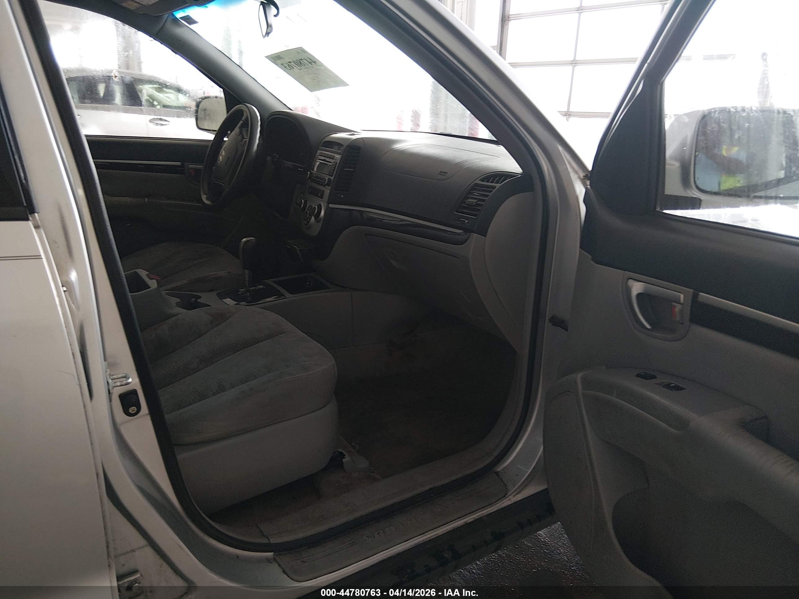2008 Hyundai Santa Fe Gls Silver vin: 5NMSG13D48H177512