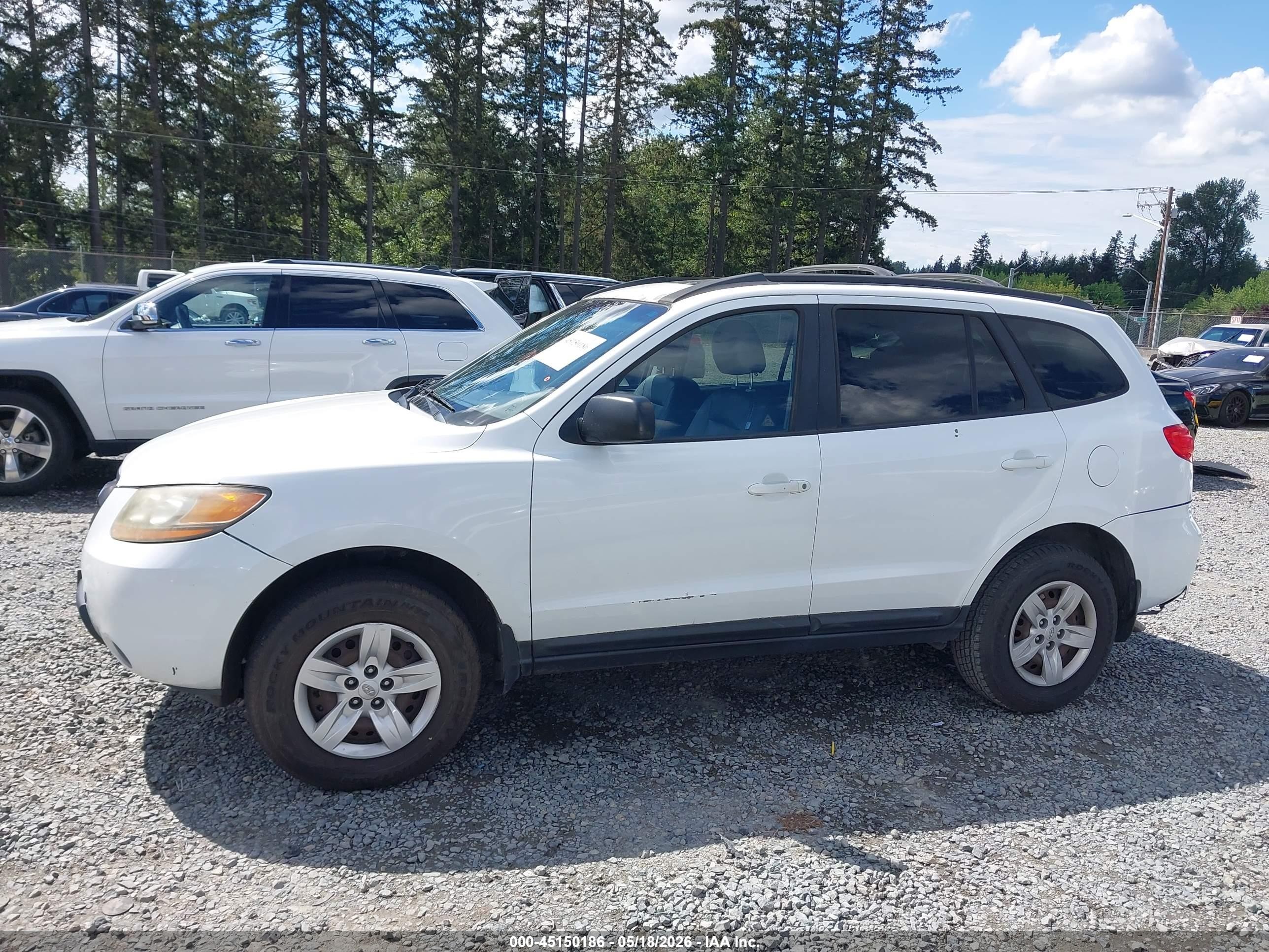 2009 Hyundai Santa Fe Gls White vin: 5NMSG13D49H301702