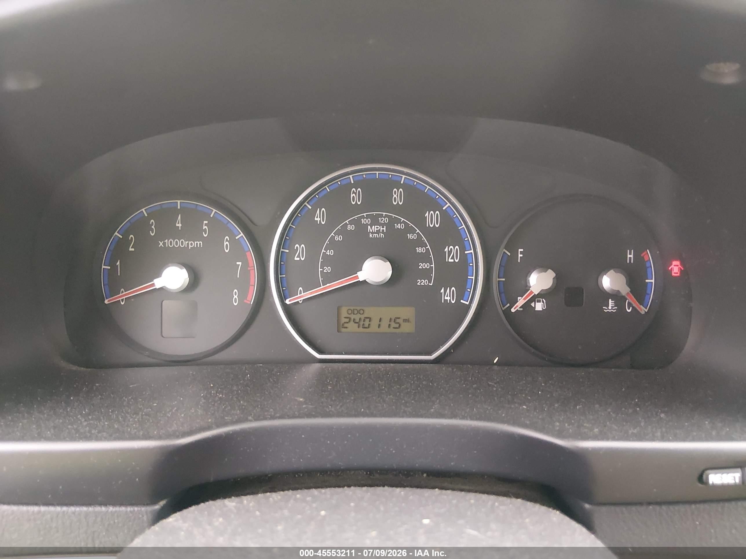 2008 Hyundai Santa Fe Gls Burgundy vin: 5NMSG13D58H138430