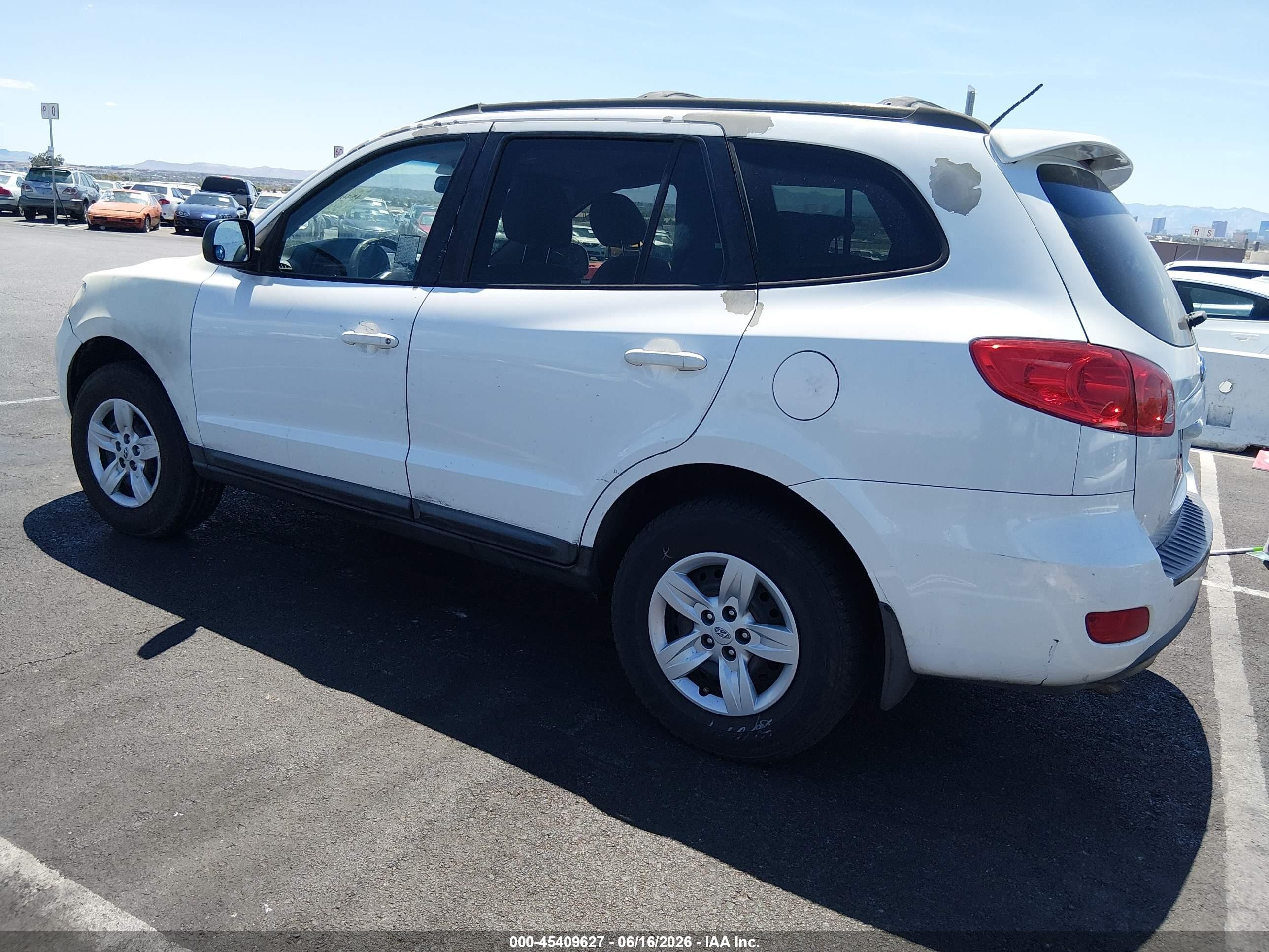 2009 Hyundai Santa Fe Gls White vin: 5NMSG13D69H287382