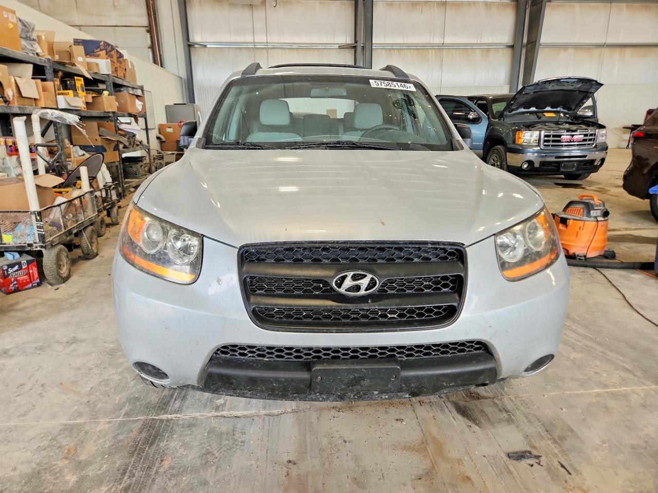 2009 Hyundai Santa Fe Gls Silver vin: 5NMSG13D69H311485