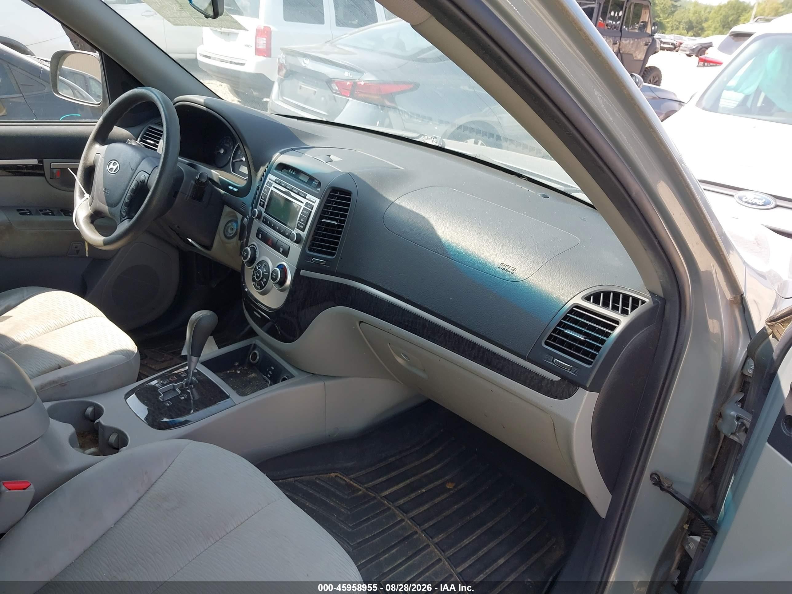 2009 Hyundai Santa Fe Gls Silver vin: 5NMSG13D79H297631