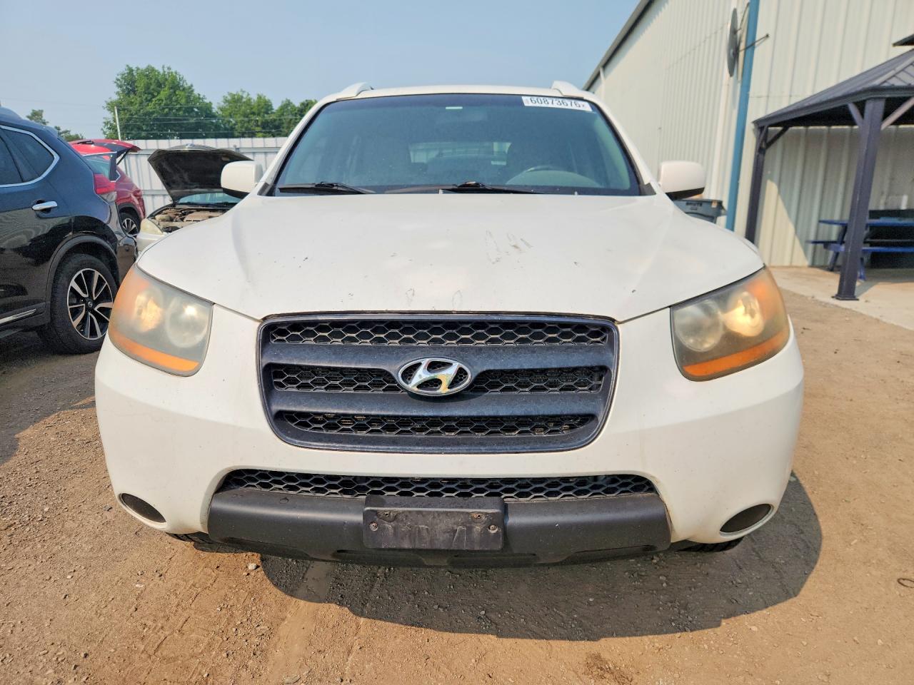 2009 Hyundai Santa Fe Gls White vin: 5NMSG13D89H284192