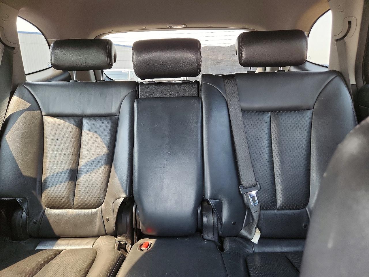 2008 Hyundai Santa Fe Gl Silver vin: 5NMSG13E78H171518