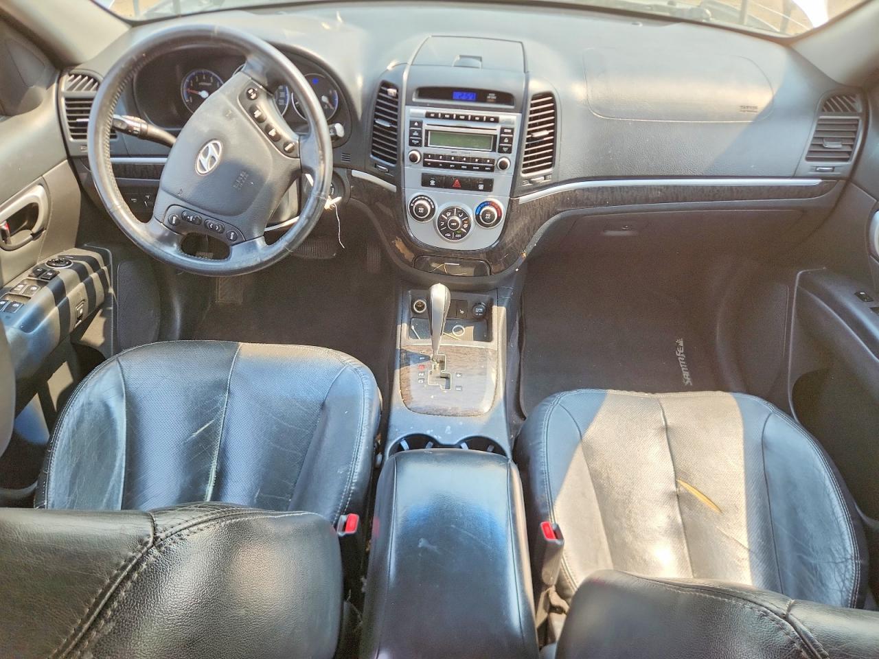 2008 Hyundai Santa Fe Gl Silver vin: 5NMSG13E78H171518