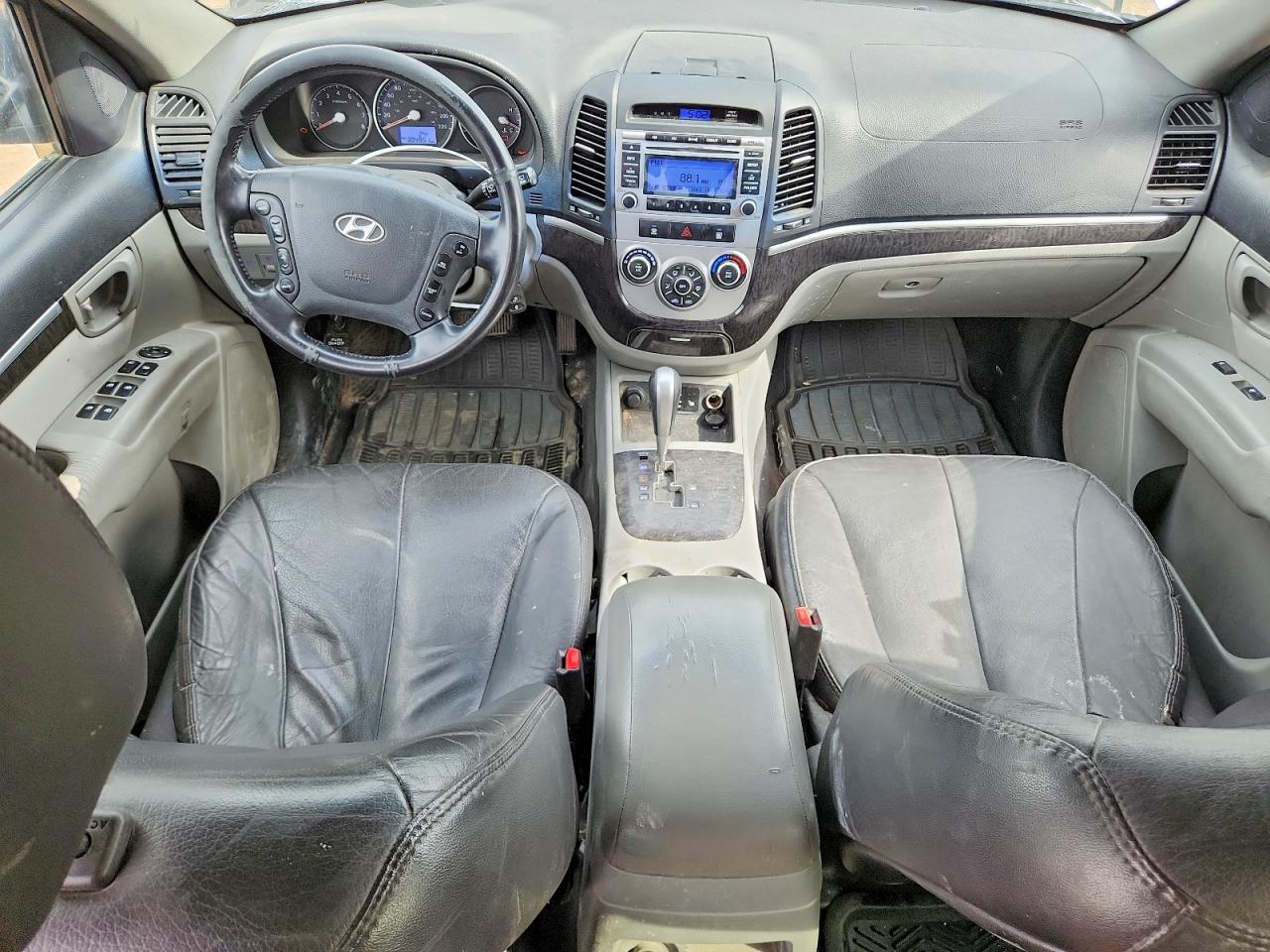 2009 Hyundai Santa Fe Gl Gray vin: 5NMSG13EX9H291072