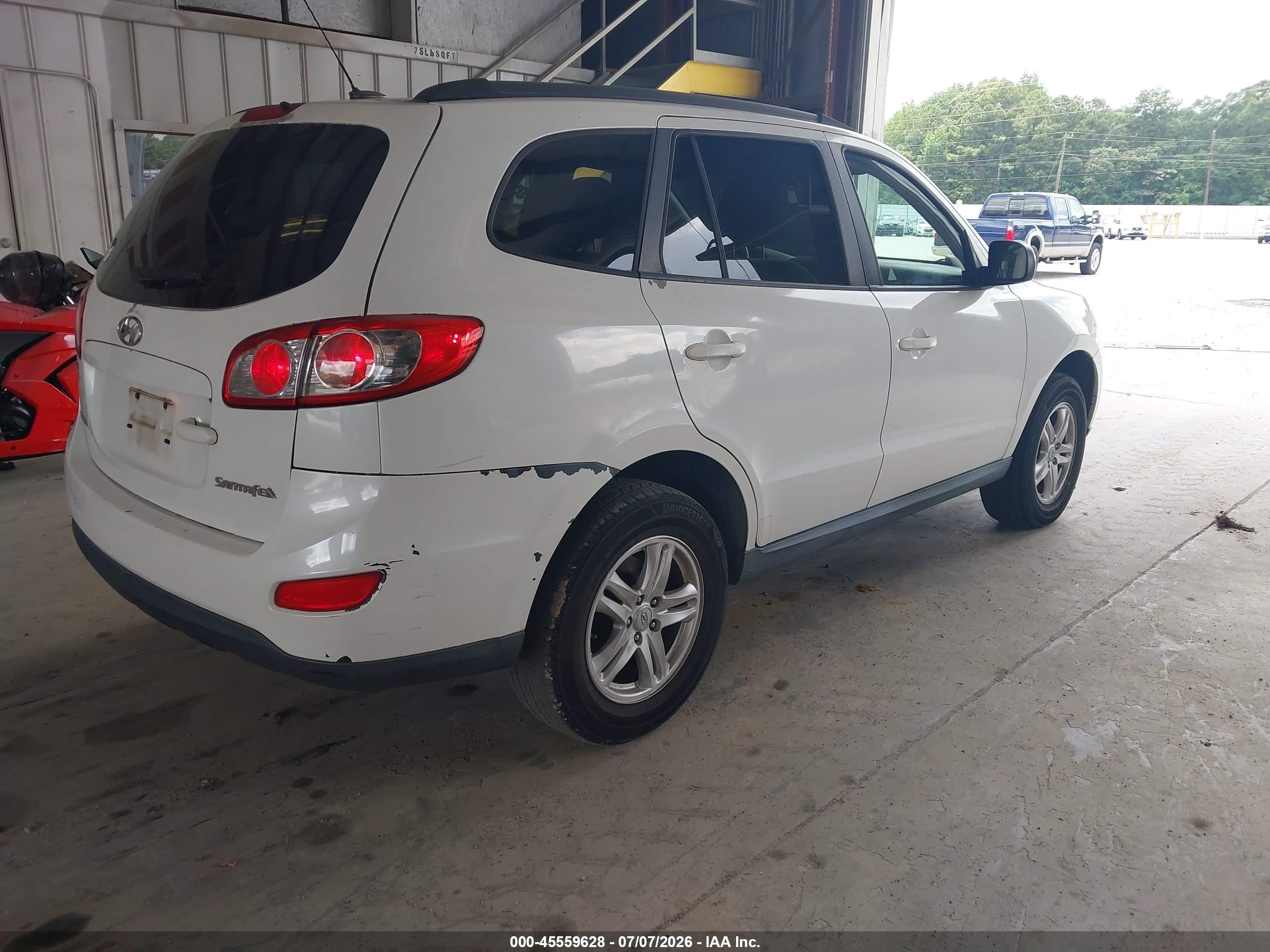 2010 Hyundai Santa Fe Gls White vin: 5NMSG3AB0AH354401