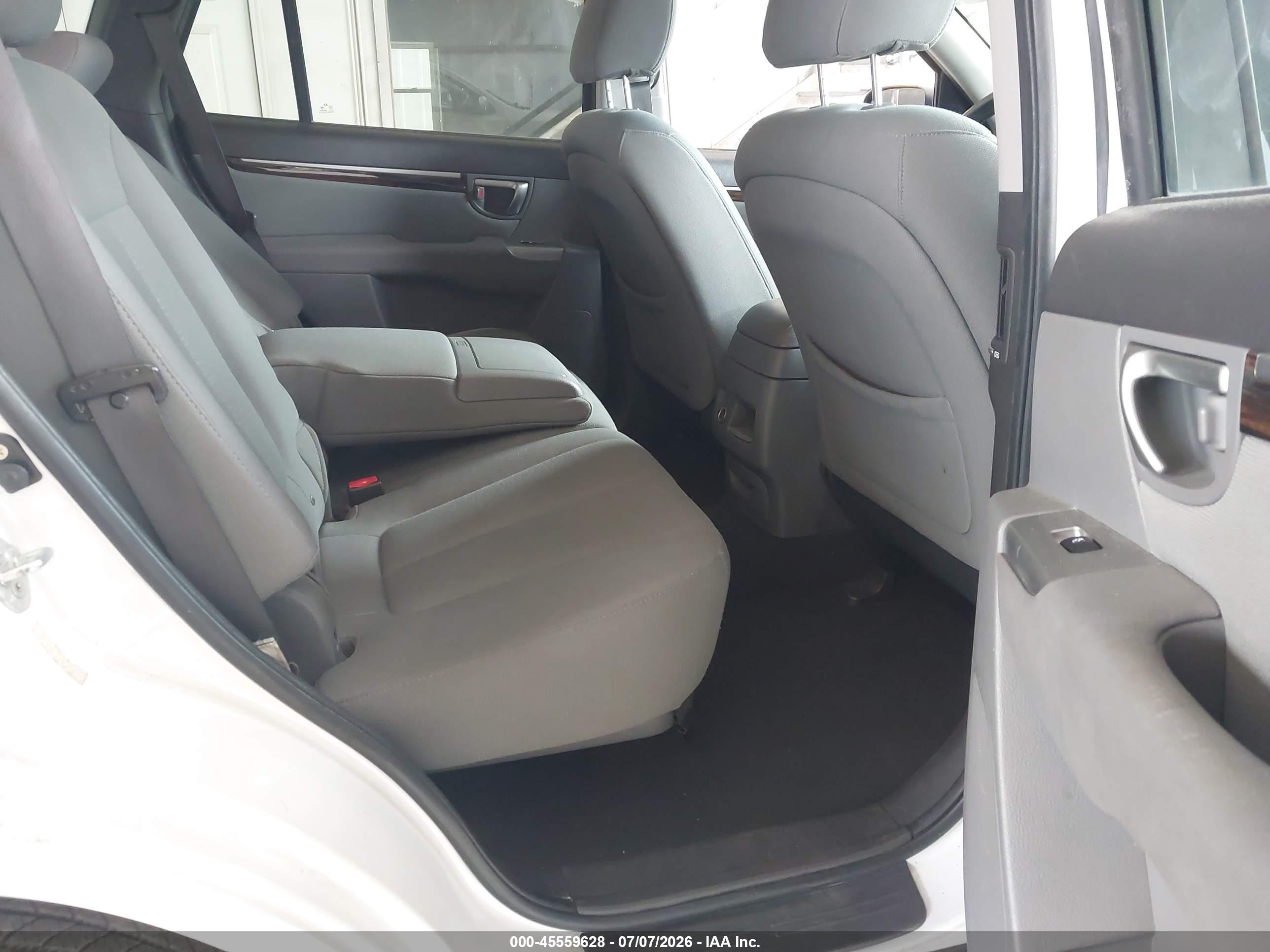 2010 Hyundai Santa Fe Gls White vin: 5NMSG3AB0AH354401