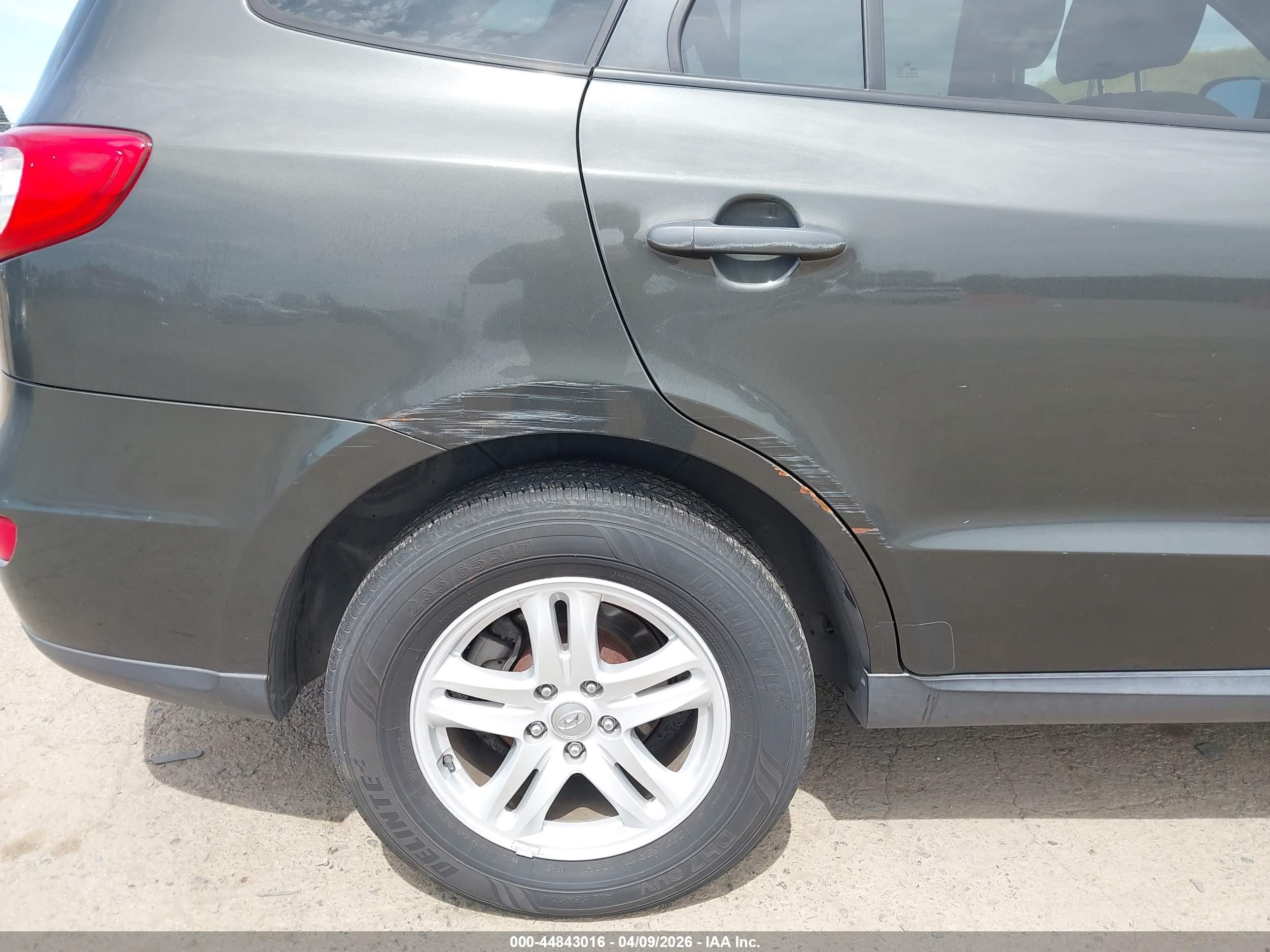 2010 Hyundai Santa Fe Gls Gray vin: 5NMSG3AB1AH337171