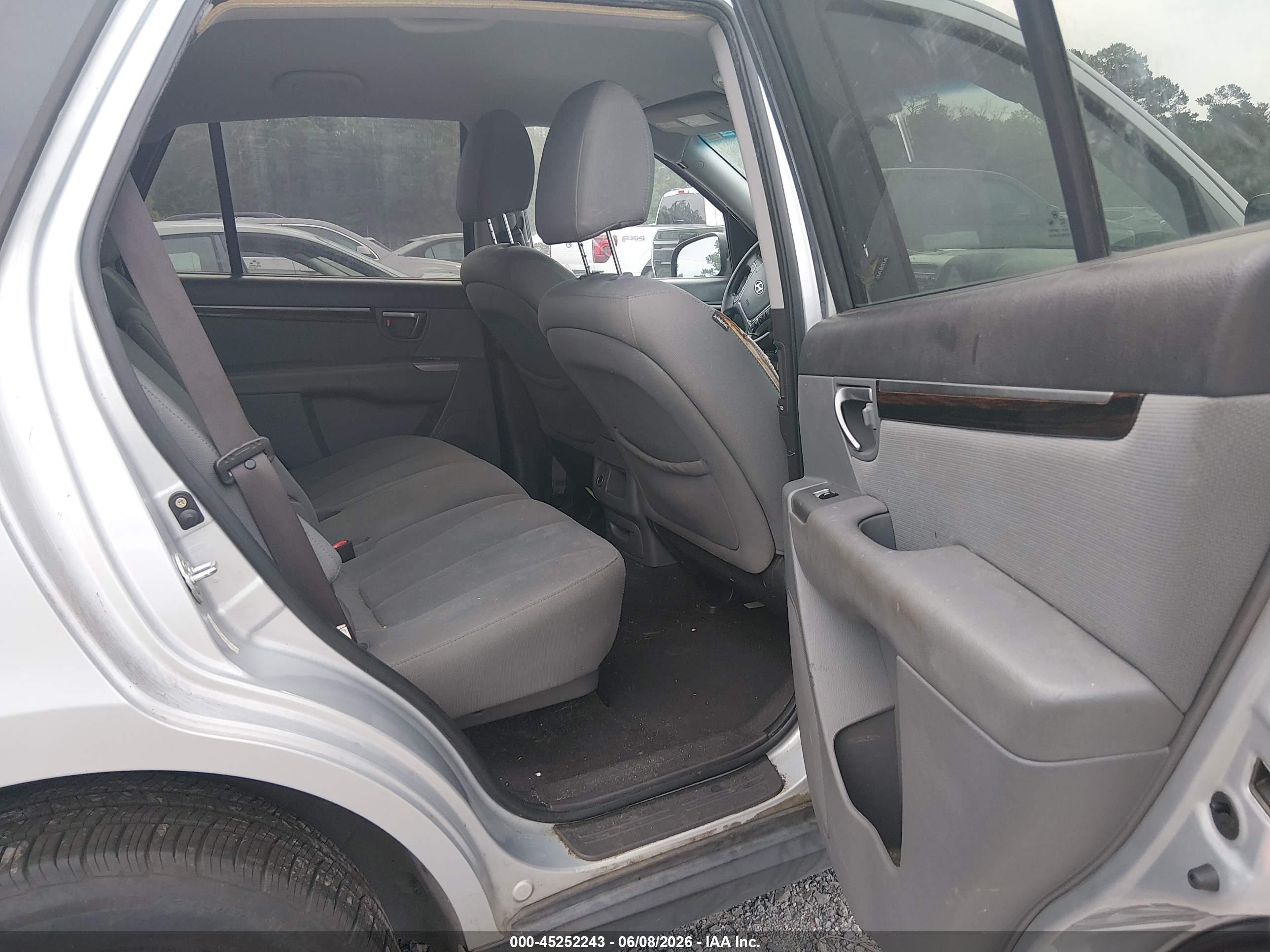 2010 Hyundai Santa Fe Gls Серебряный vin: 5NMSG3AB1AH364760