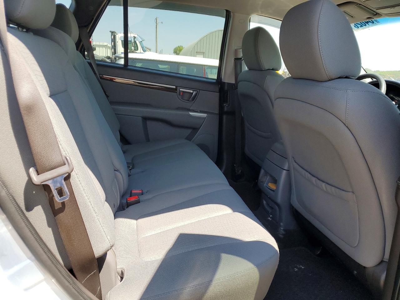 2010 Hyundai Santa Fe Gls Silver vin: 5NMSG3AB1AH412063