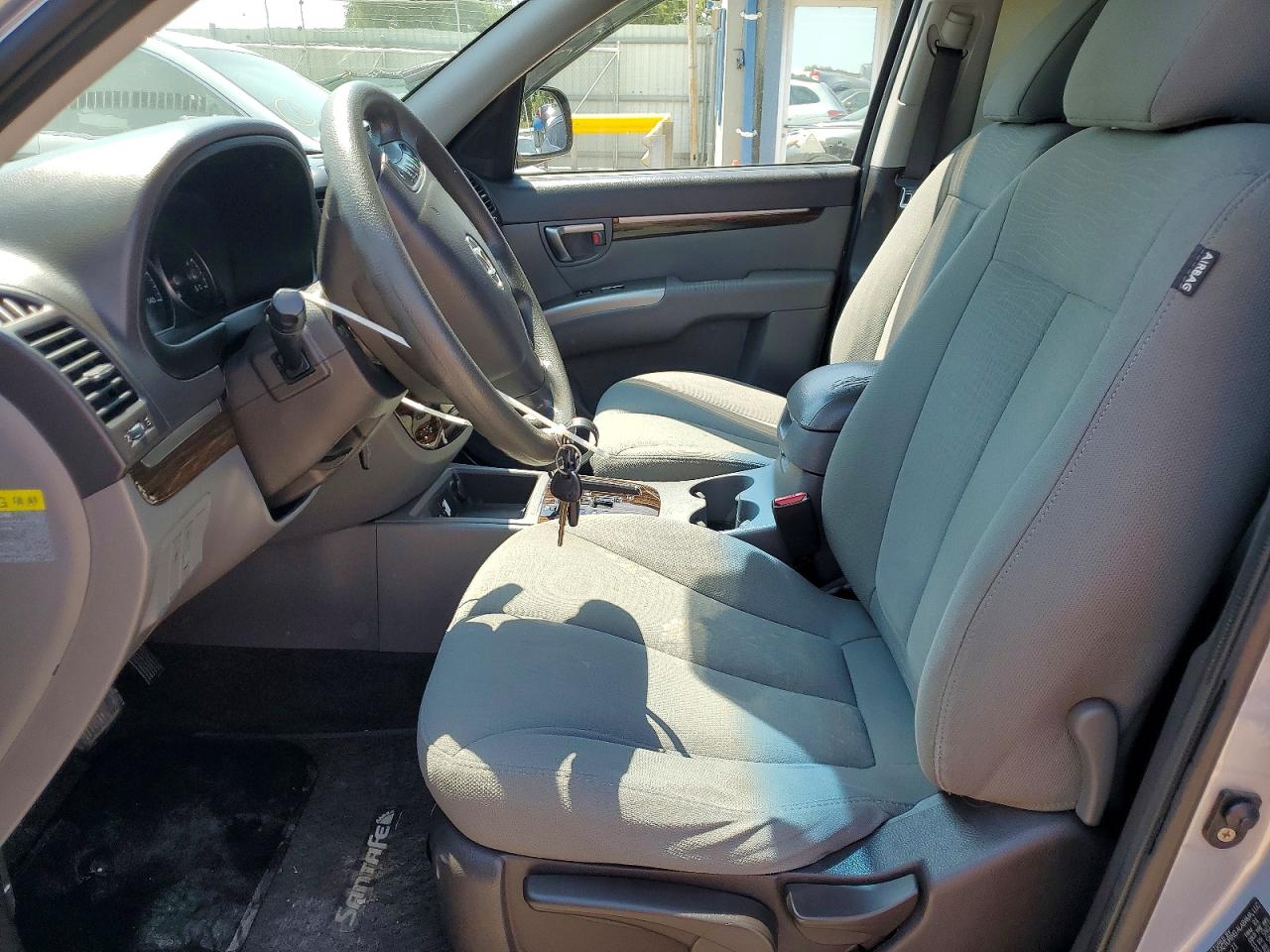 2010 Hyundai Santa Fe Gls Silver vin: 5NMSG3AB1AH412063