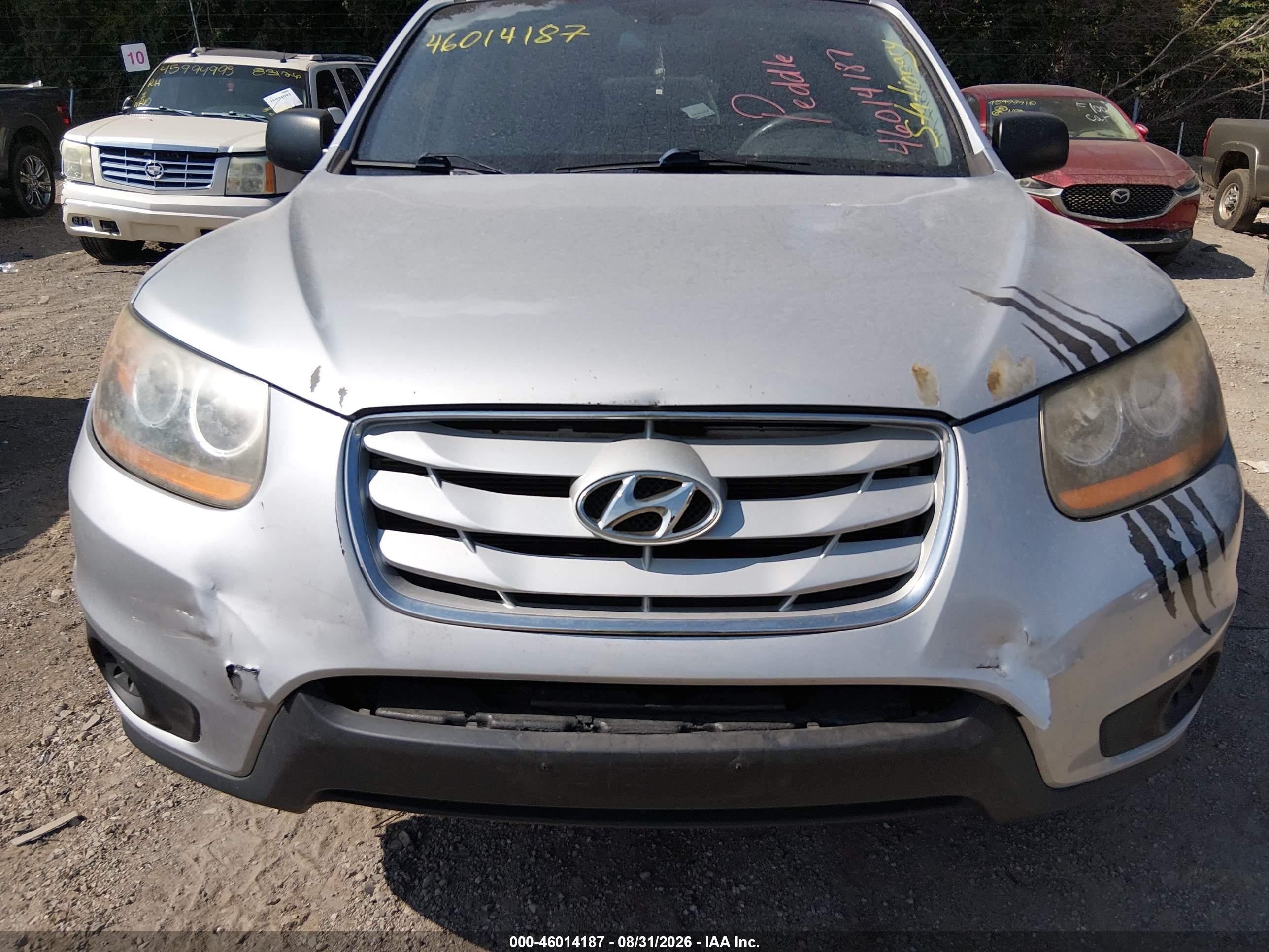 2010 Hyundai Santa Fe Gls Silver vin: 5NMSG3AB3AH338127