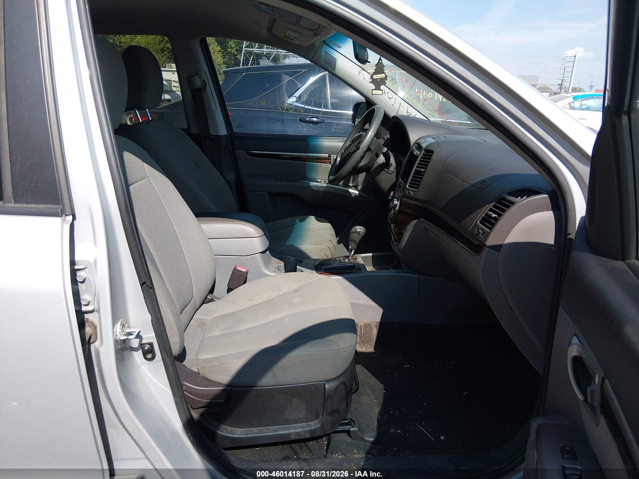 2010 Hyundai Santa Fe Gls Silver vin: 5NMSG3AB3AH338127