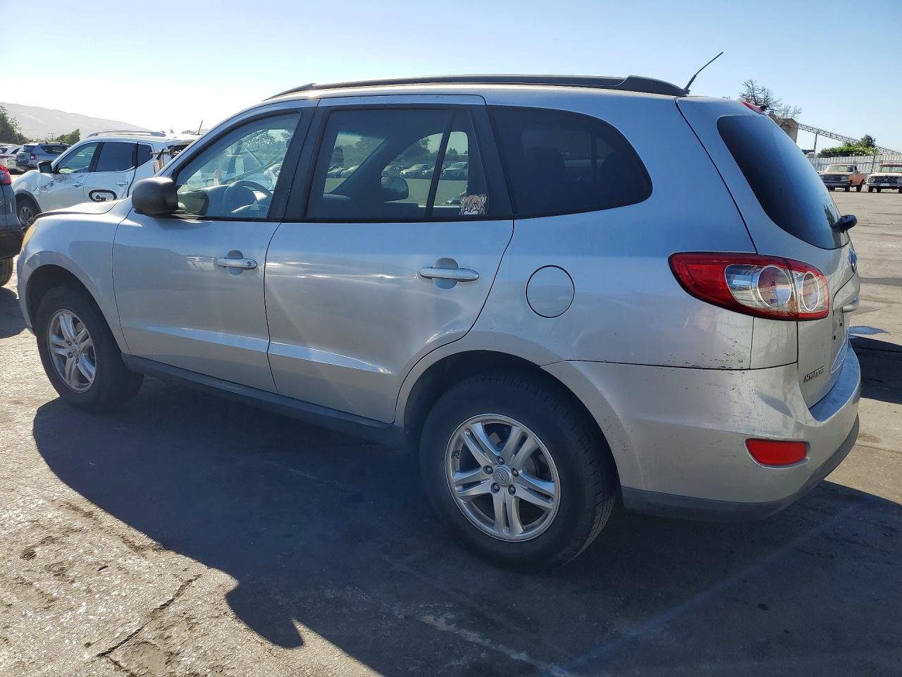 2010 Hyundai Santa Fe Gls Silver vin: 5NMSG3AB3AH343909