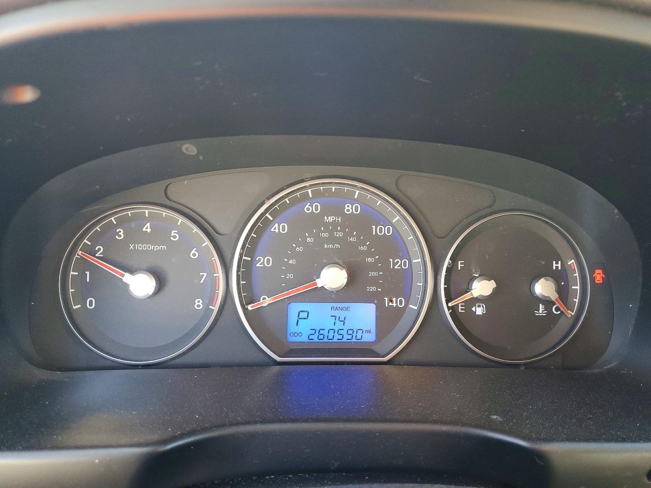 2010 Hyundai Santa Fe Gls Silver vin: 5NMSG3AB3AH343909