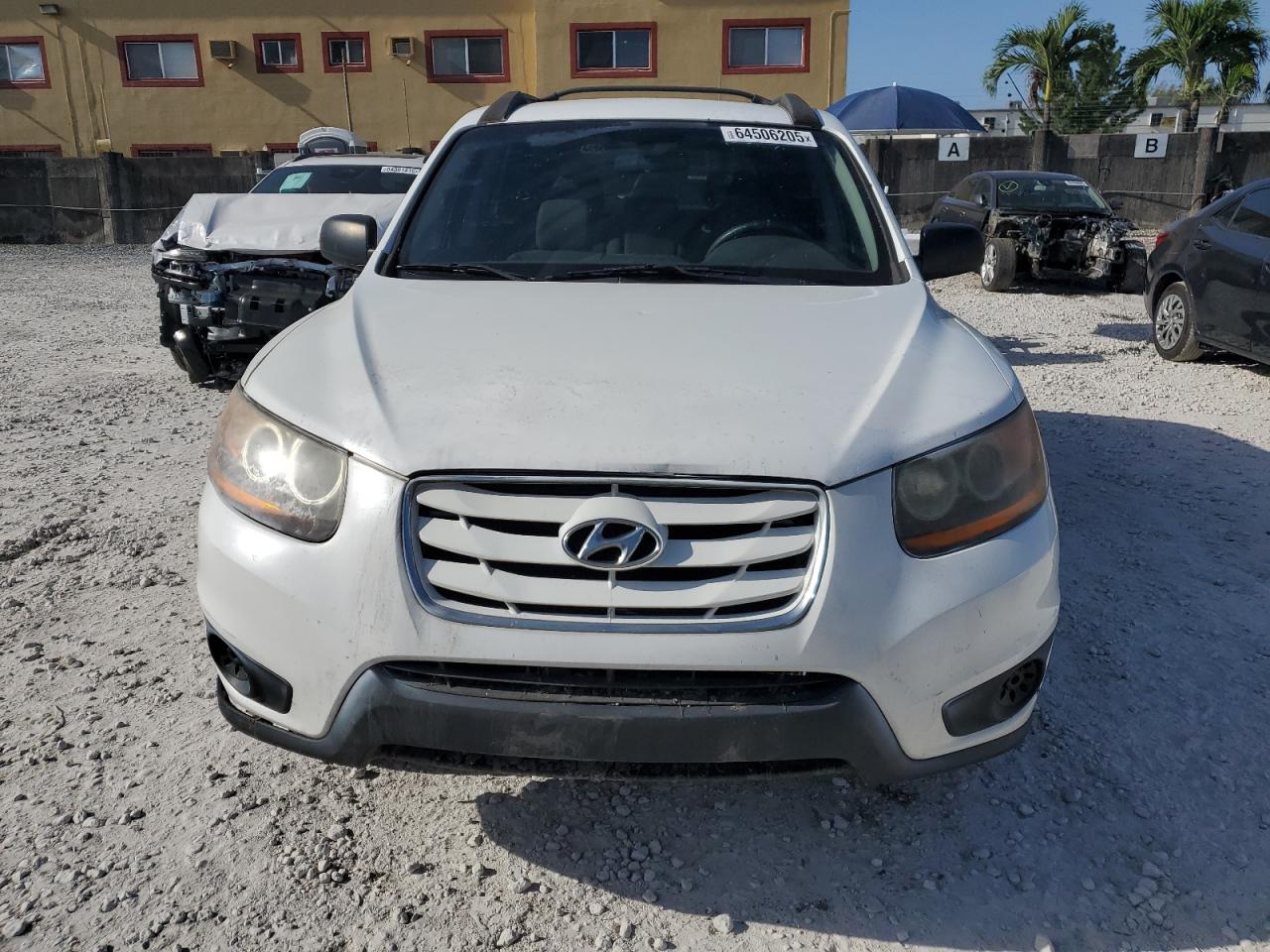 2010 Hyundai Santa Fe Gls White vin: 5NMSG3AB3AH385335