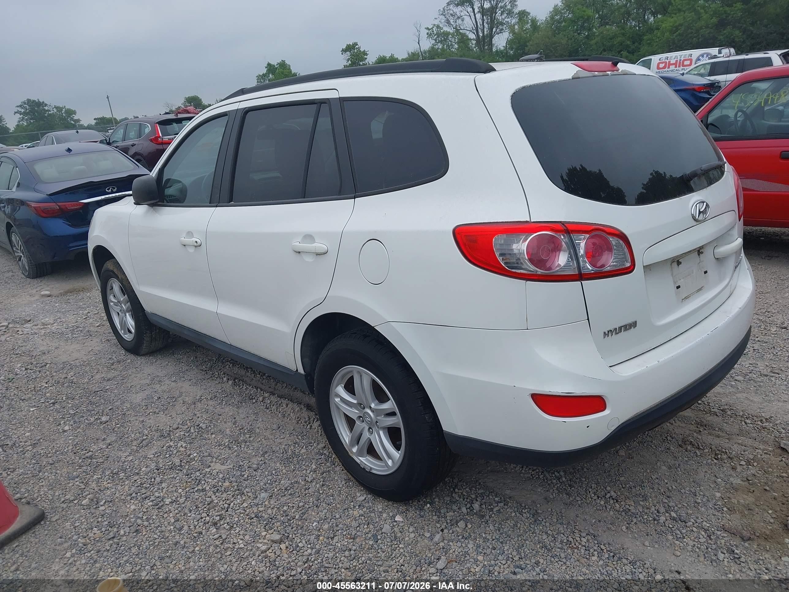 2010 Hyundai Santa Fe Gls White vin: 5NMSG3AB4AH335446