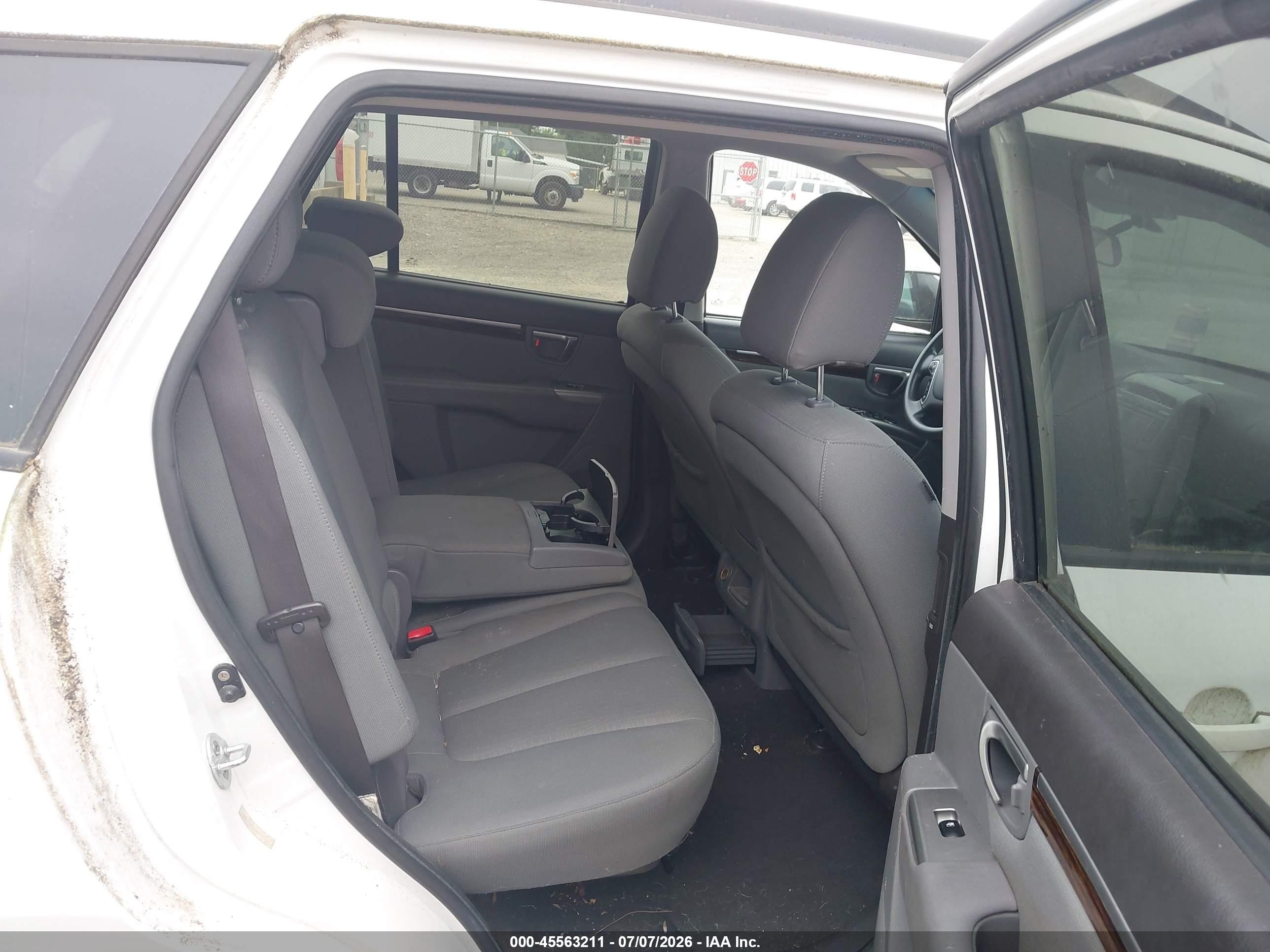 2010 Hyundai Santa Fe Gls White vin: 5NMSG3AB4AH335446