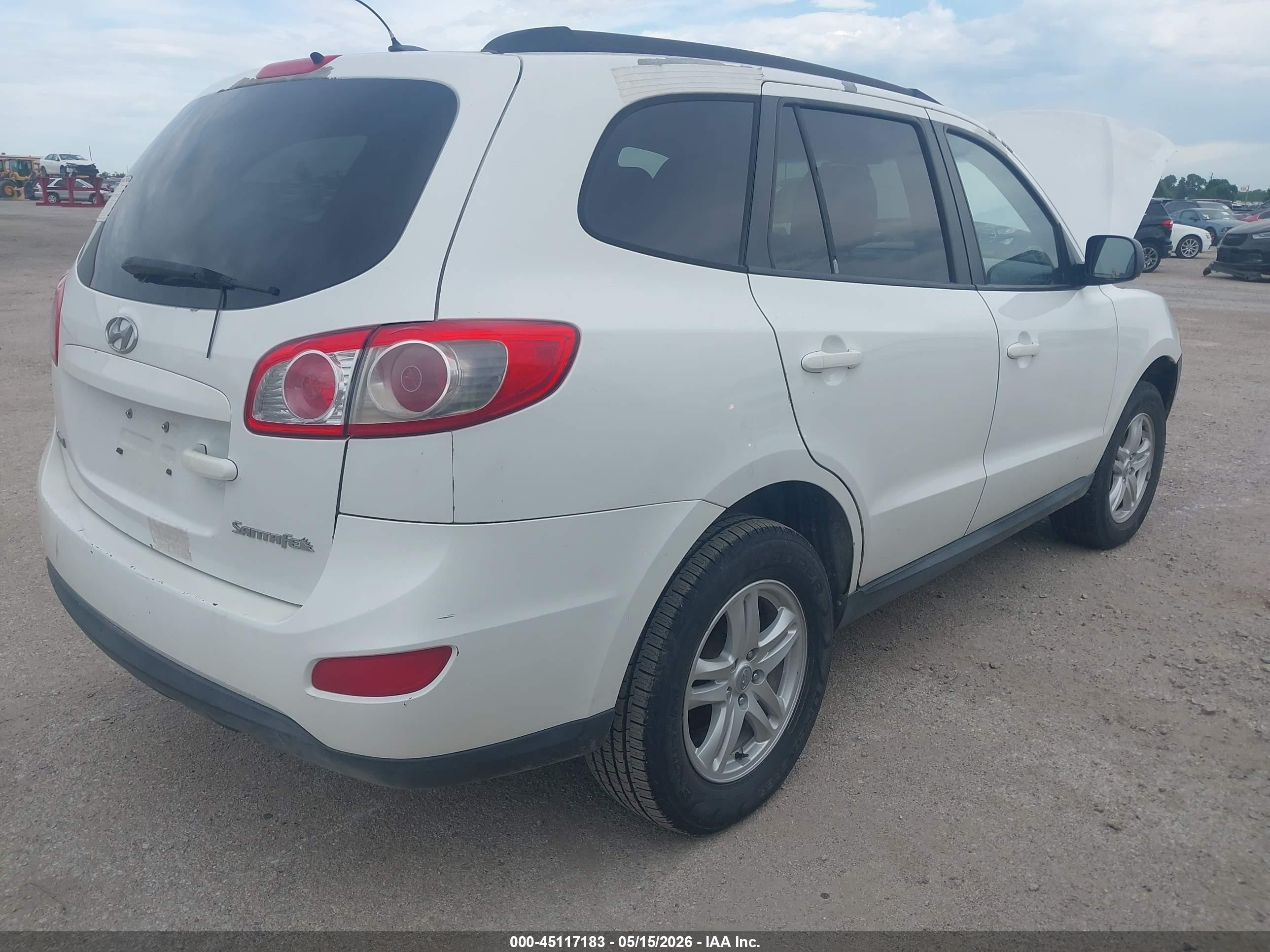 2010 Hyundai Santa Fe Gls White vin: 5NMSG3AB4AH336032