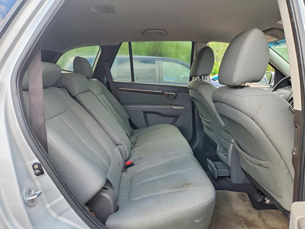 2010 Hyundai Santa Fe Gls Silver vin: 5NMSG3AB5AH336461