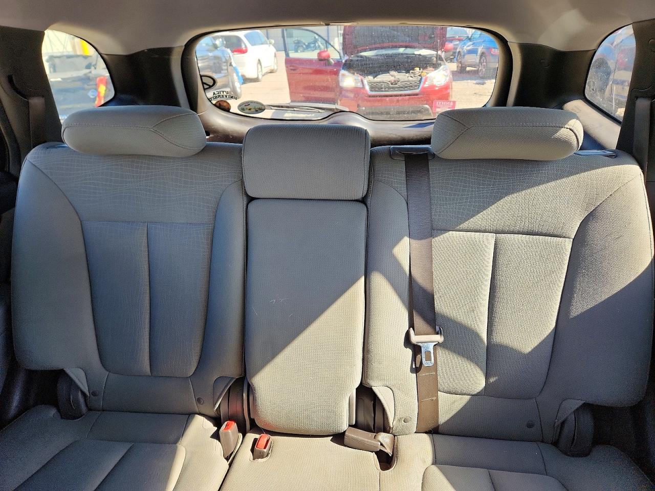 2010 Hyundai Santa Fe Gls Silver vin: 5NMSG3AB6AH414438